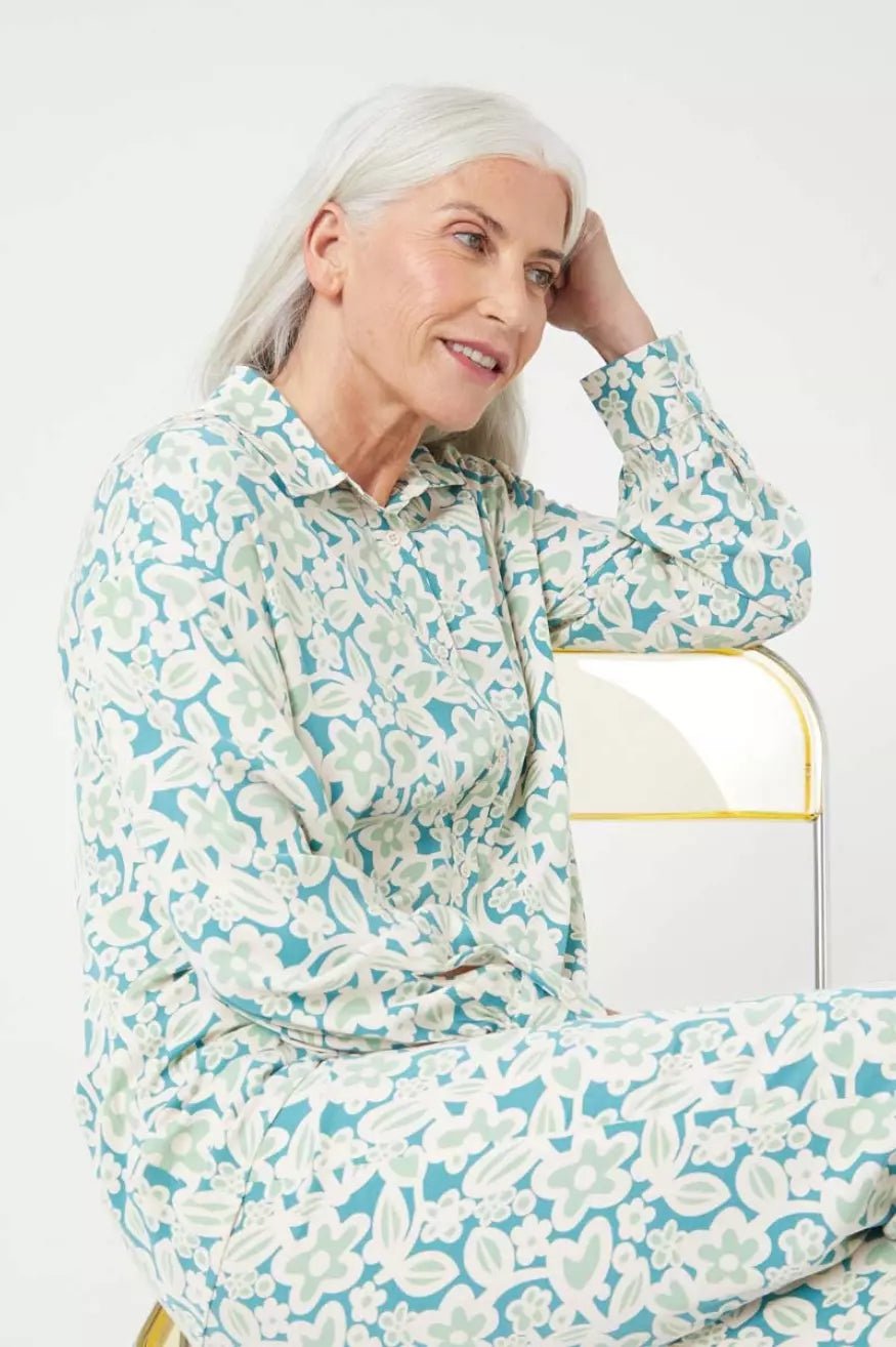 Compañia Fantastica Camisa Mujer Azul Flores Who killed Bambi?