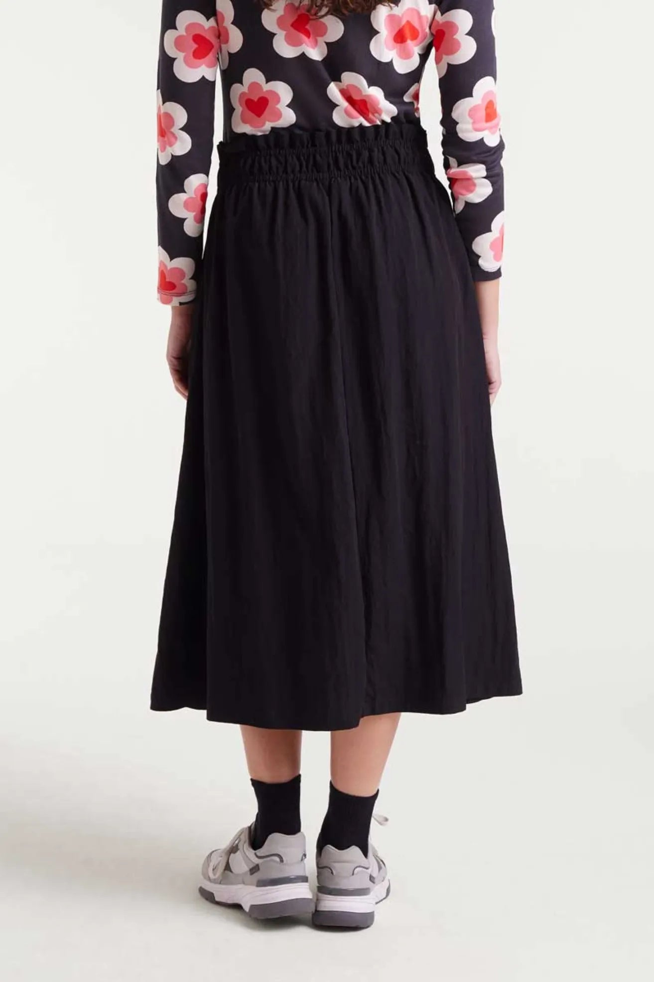 Compañia Fantastica Falda Midi Negra Who killed Bambi?