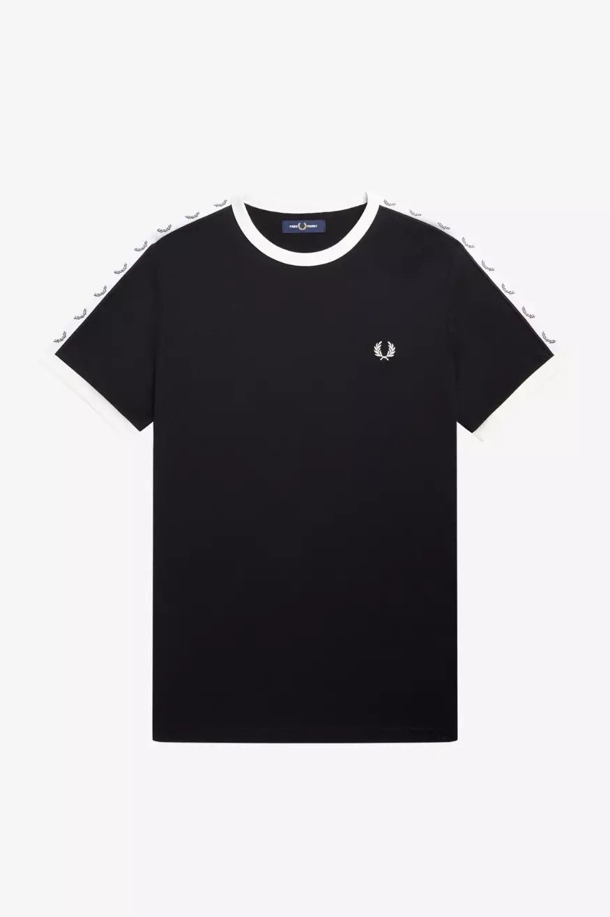Fred Perry Camiseta Hombre M4620 Cinta Negra Who killed Bambi?