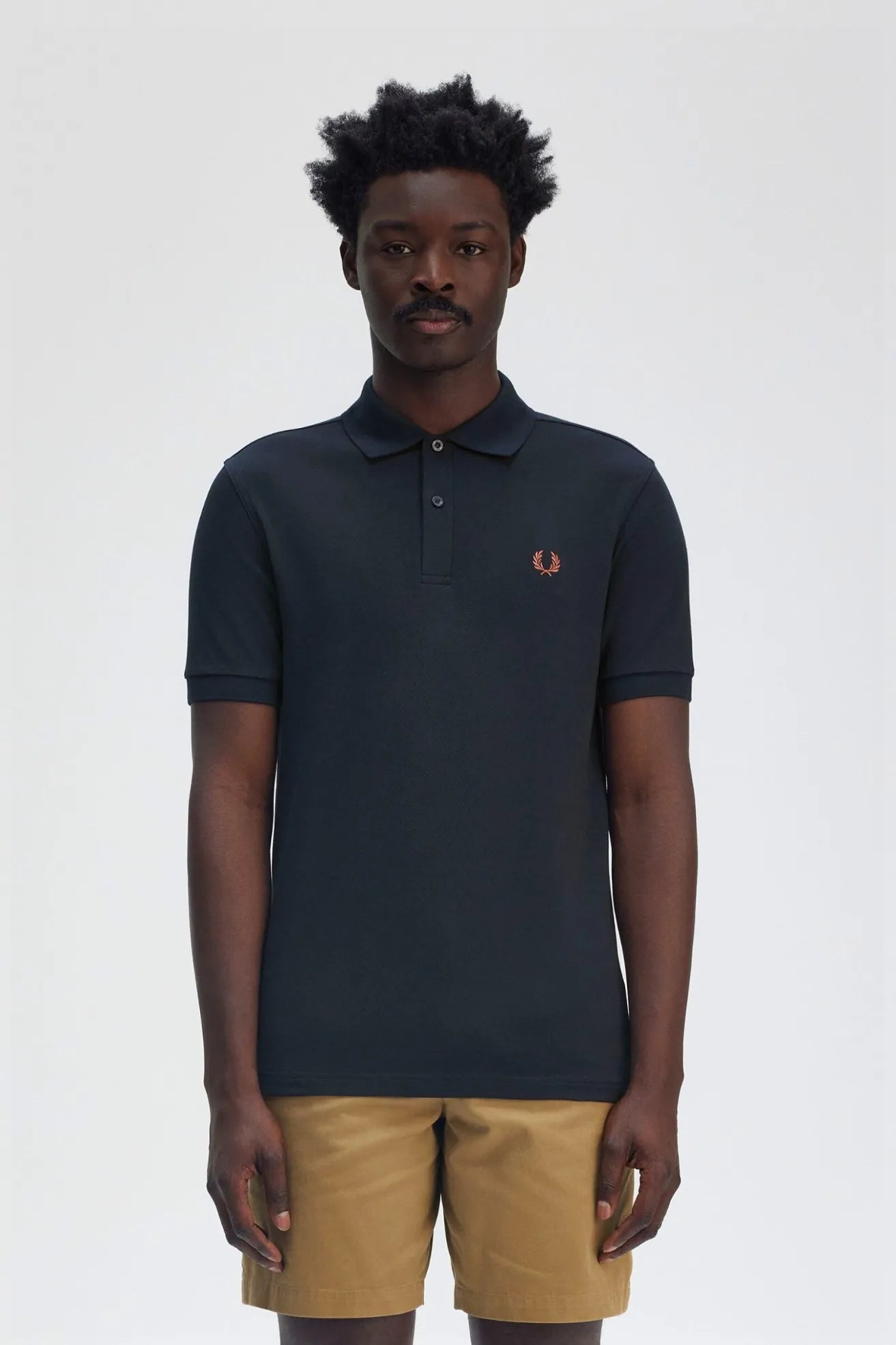 Fred Perry Polo Hombre M6000 Azul Y31 Who killed Bambi?