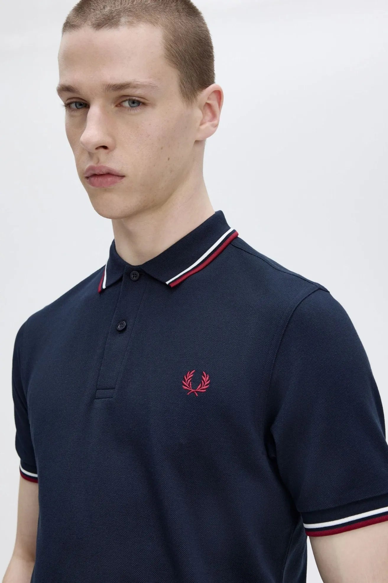 Fred Perry Polo M3600 Hombre Azul T55 Who killed Bambi?