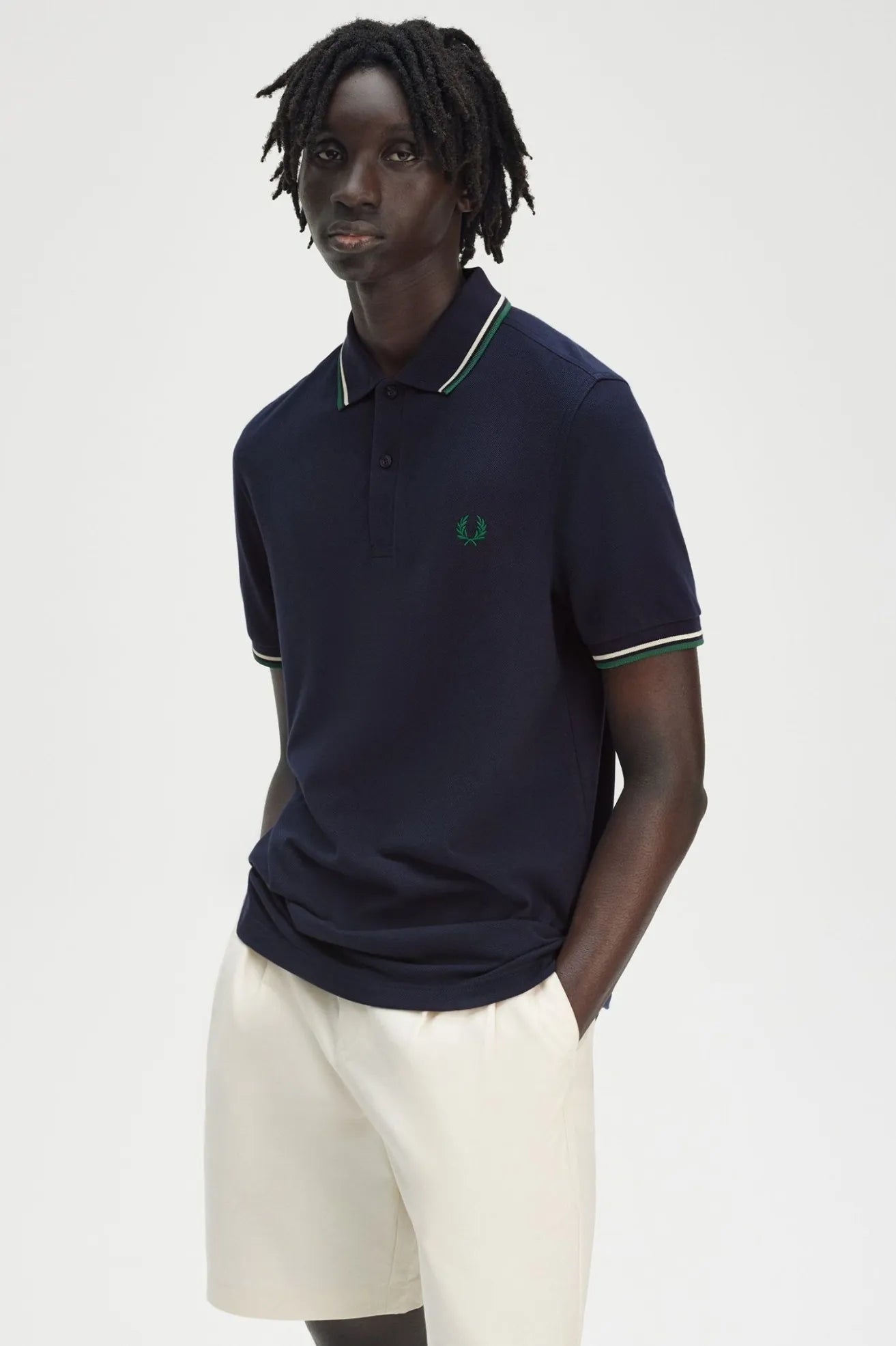 Fred Perry Polo M3600 Hombre Azul Y30 Who killed Bambi?