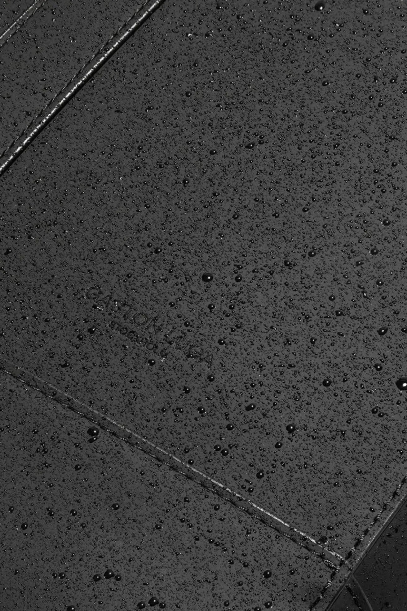 Gaston Luga Bolso Splash Tote Negro Who killed Bambi?