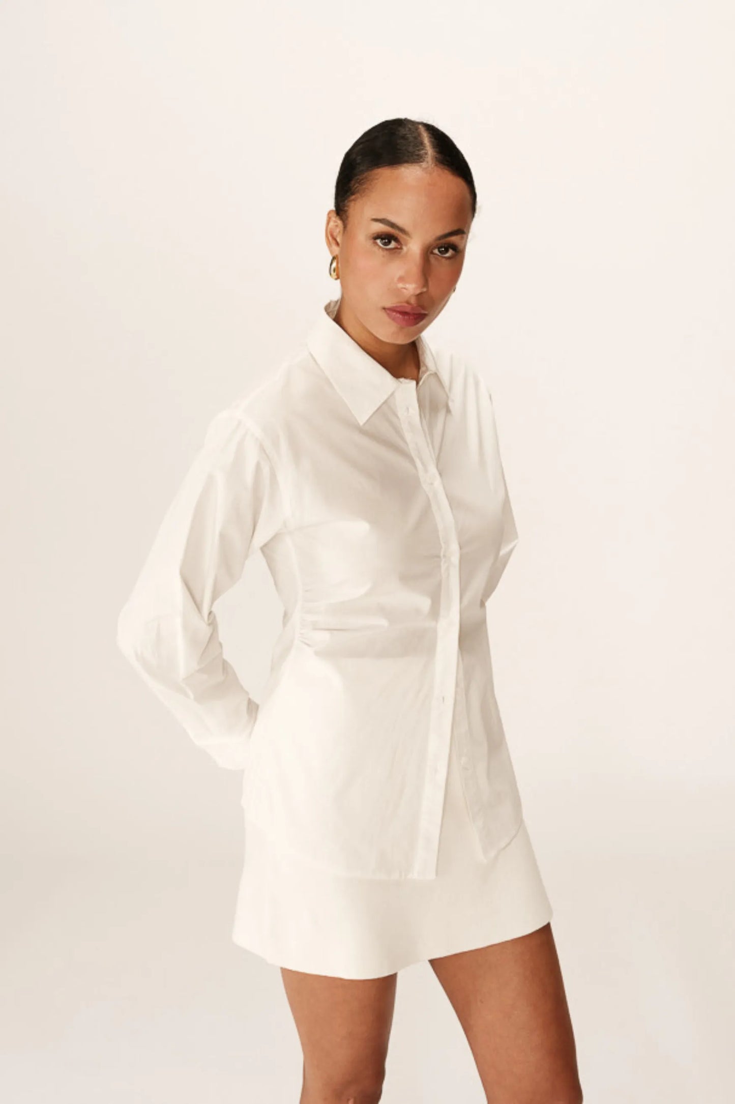 Grace And Mila Camisa Mujer Pattern Beige Who killed Bambi?