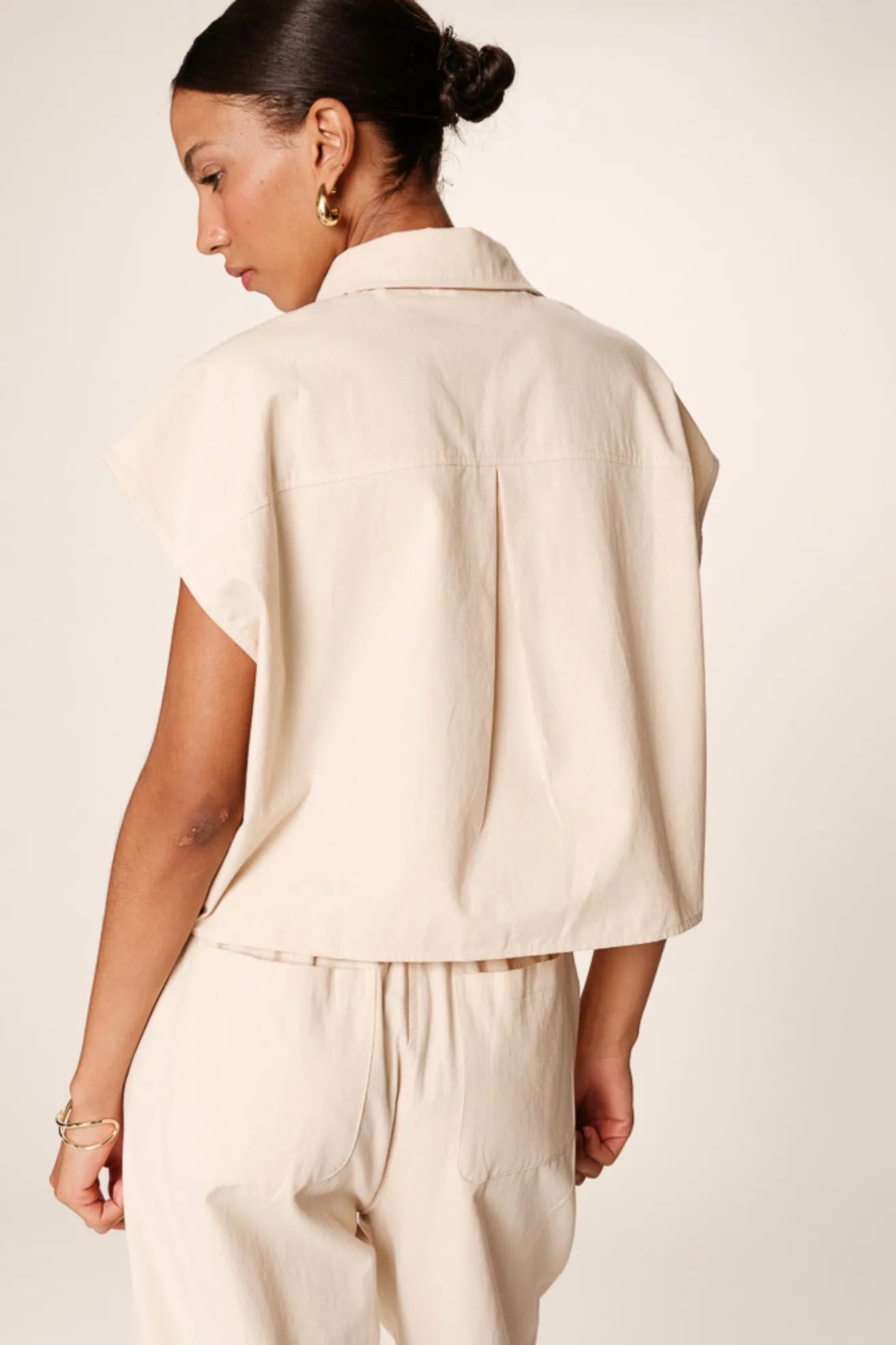 Grace And Mila Camisa Mujer Rise Beige Who killed Bambi?