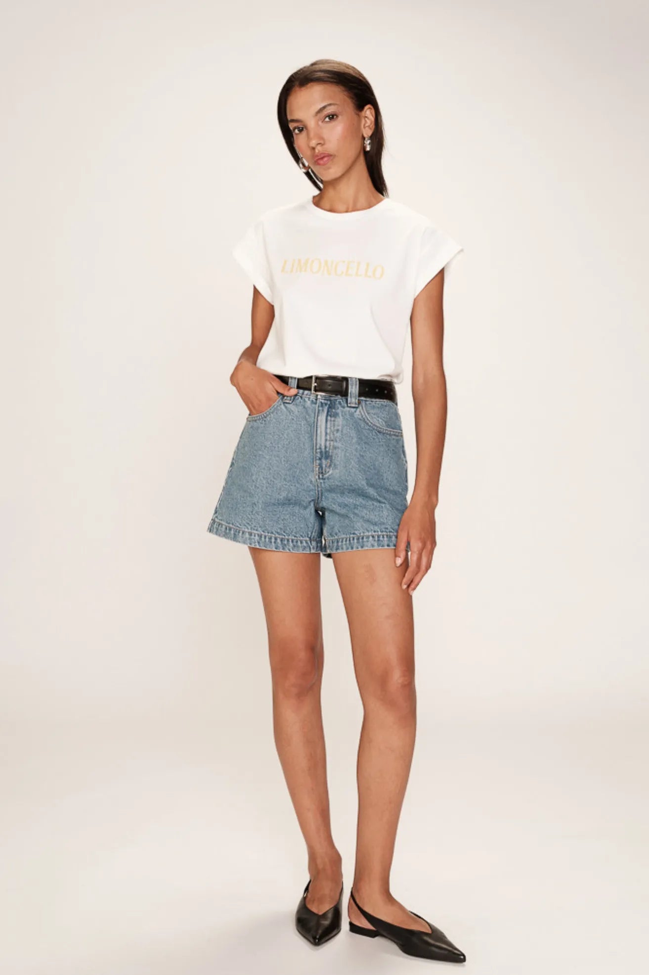 Grace And Mila Camiseta Mujer Limoncello Blanca Who killed Bambi?