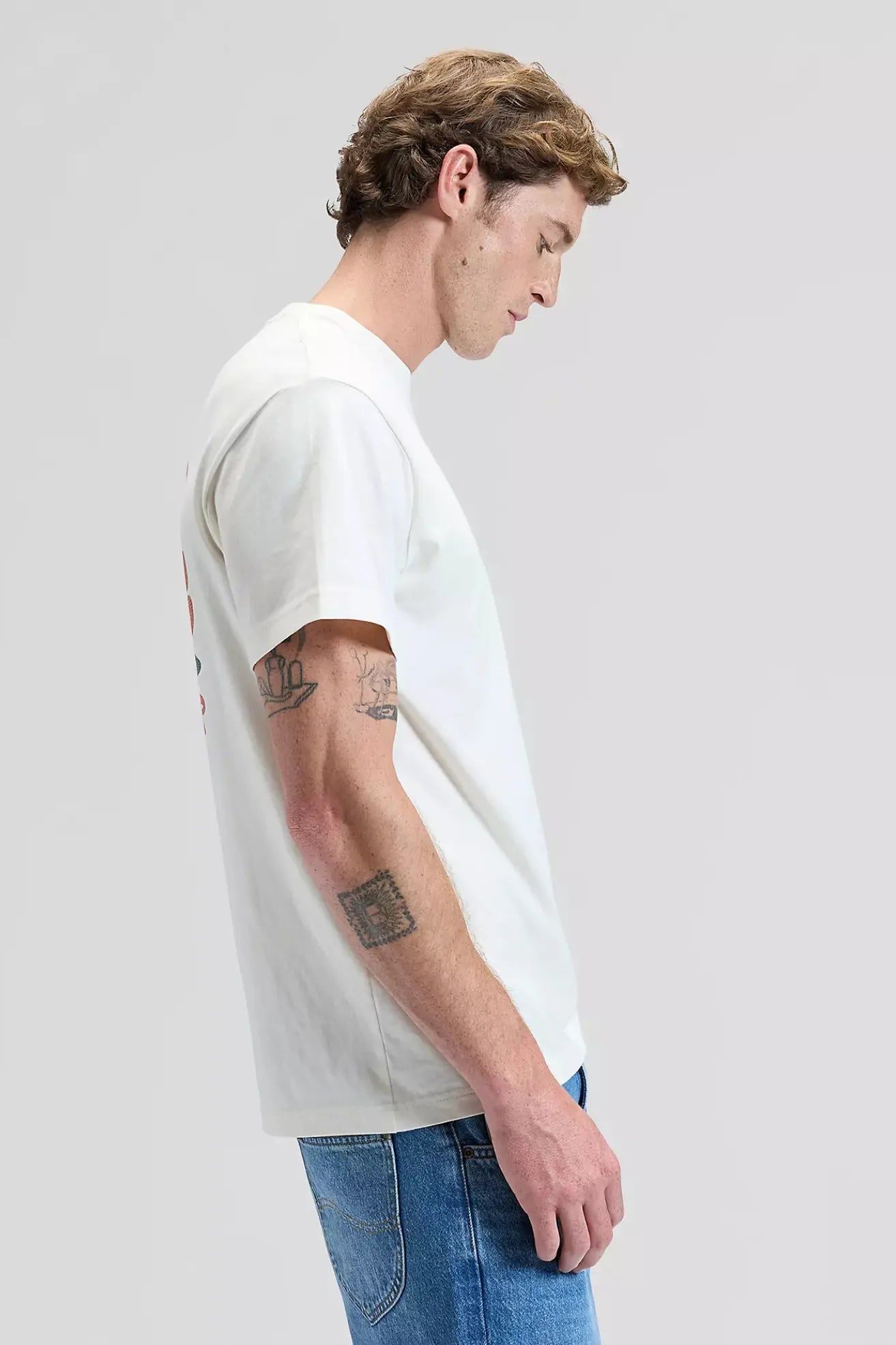 Lee Workwear Camiseta Hombre Vinyl Beige Who killed Bambi?
