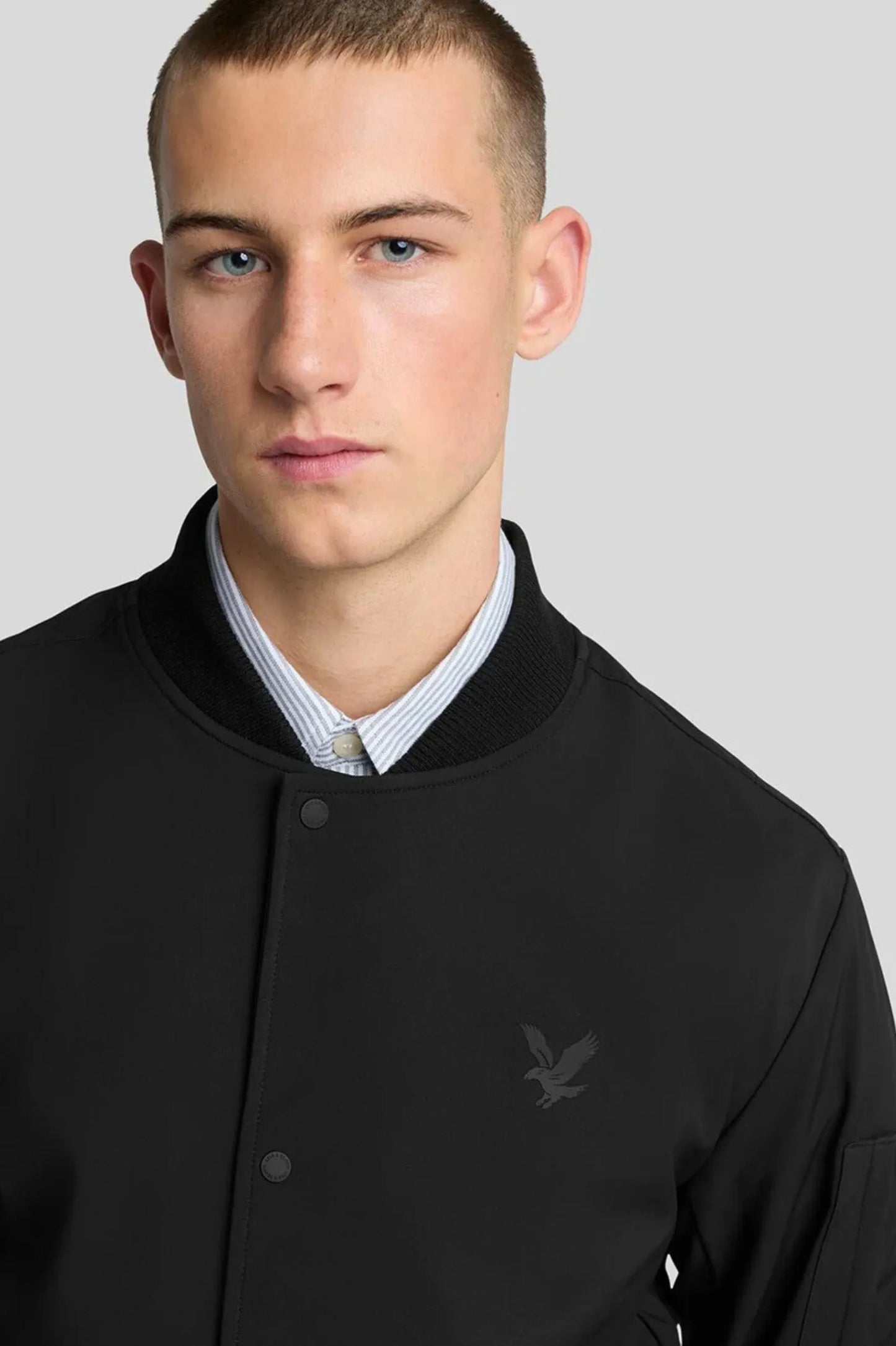 Lyle and Scott Chaqueta Hombre Bomber Negra Who killed Bambi?