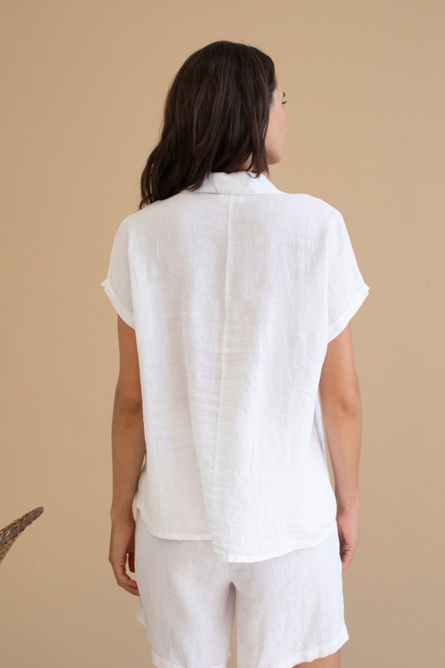 Mus Bombon Camisa Mujer Lino Manga Corta Blanca Who killed Bambi?