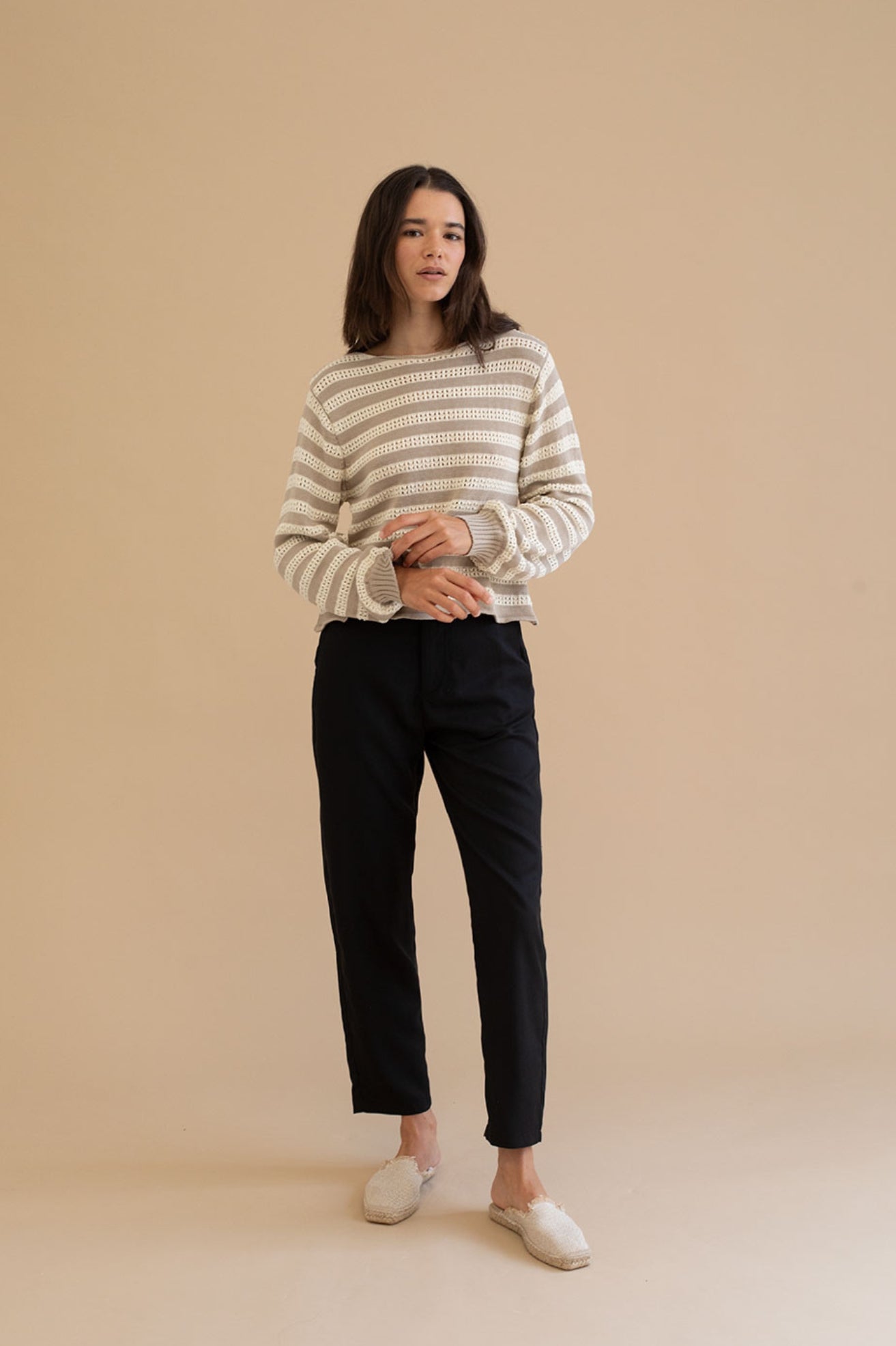 Mus Bombon Pantalón Mujer Fluido Leite Negro Who killed Bambi?