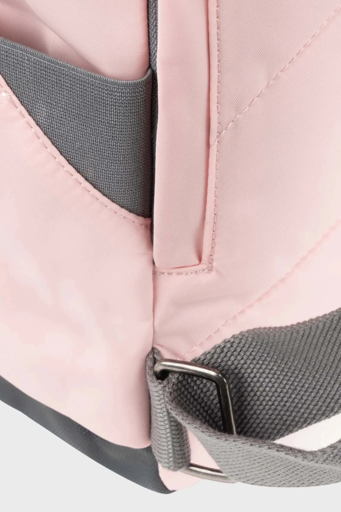 Roka London Mochila Canfield B Recycled Nylon Rosa Small Who killed Bambi?