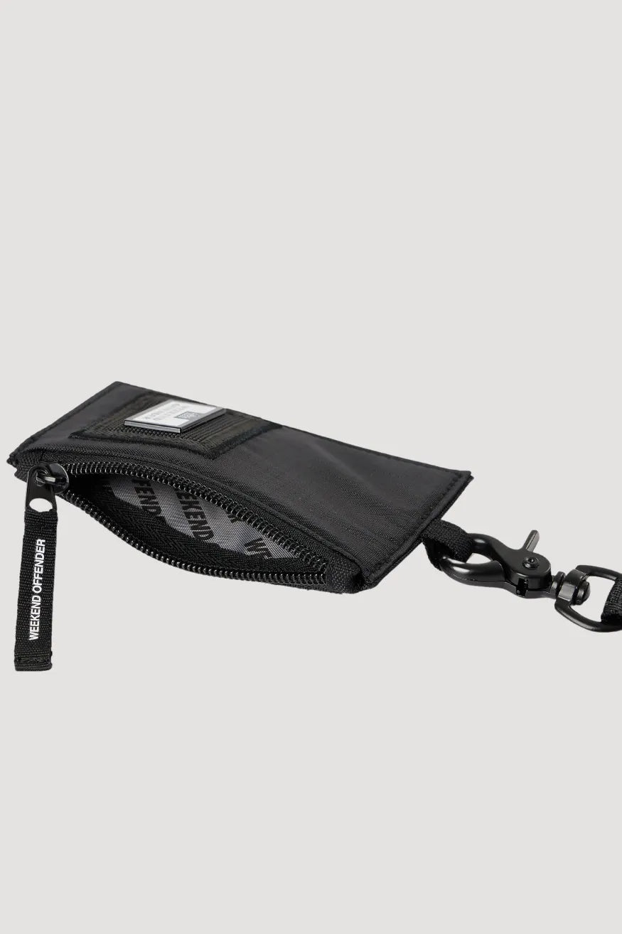 Weekend Offender Cartera Cinta Negra Who killed Bambi?