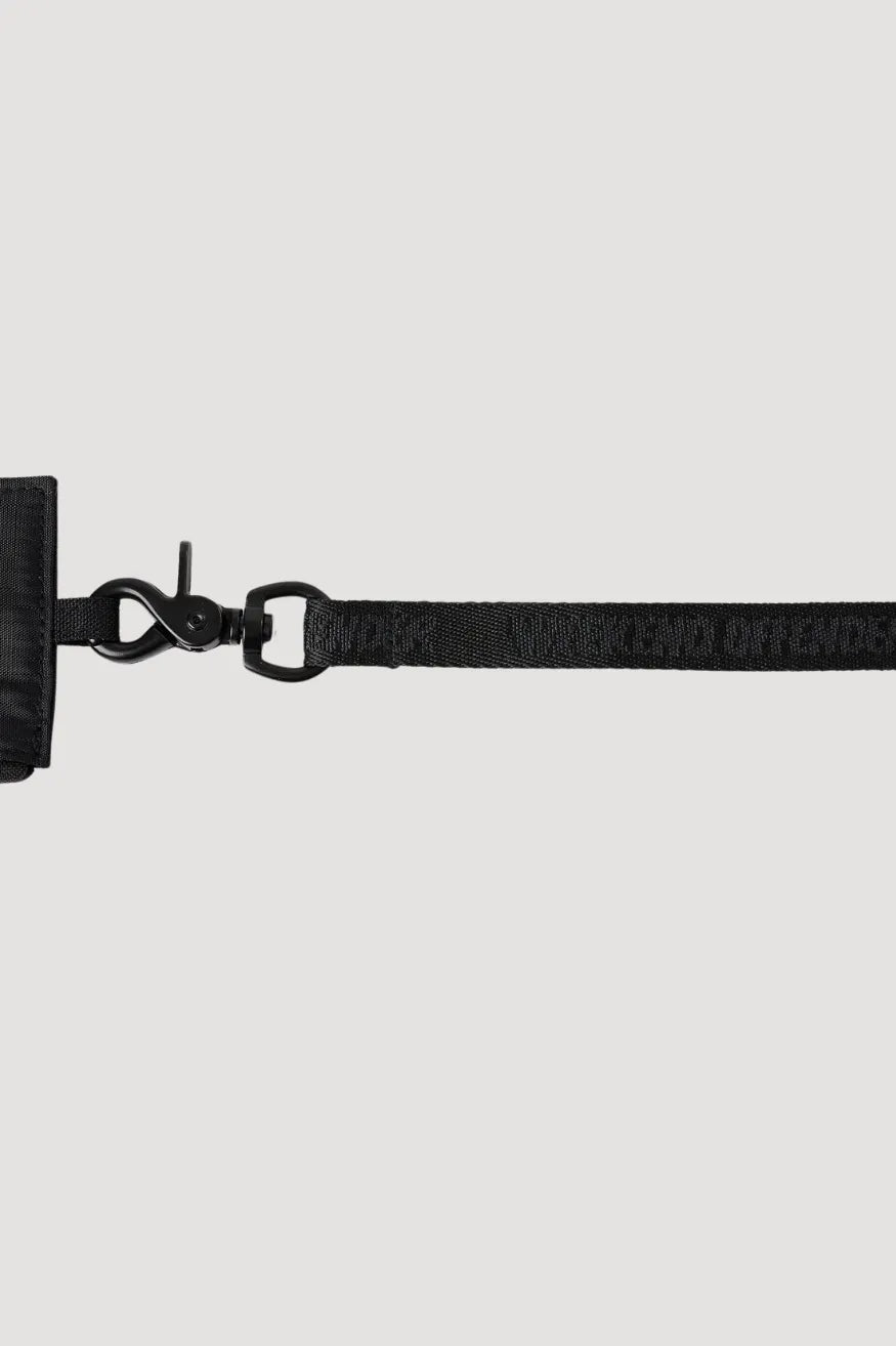 Weekend Offender Cartera Cinta Negra Who killed Bambi?