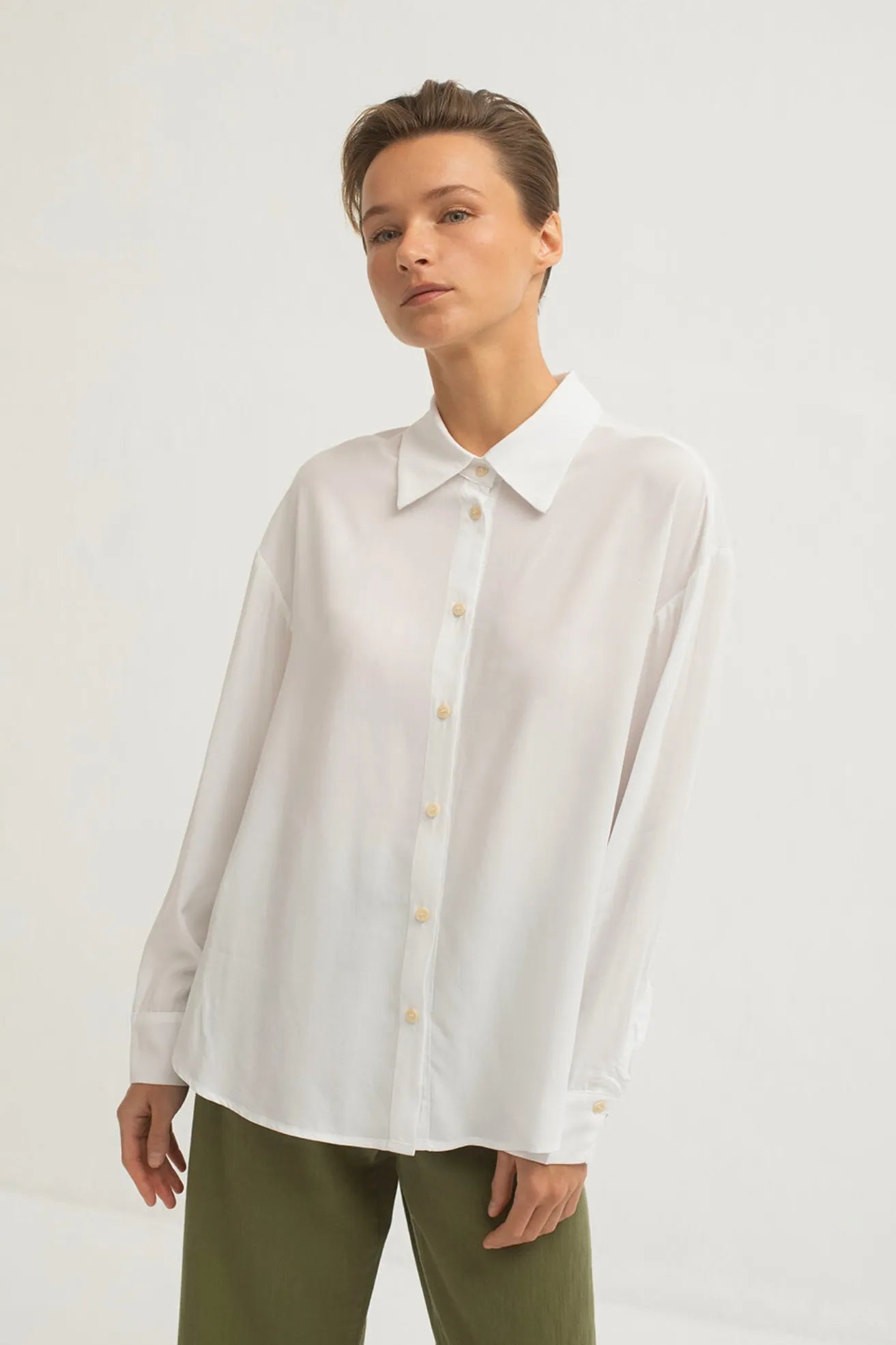 Mus Bombon Camisa Mujer Oversize Danubio Blanca