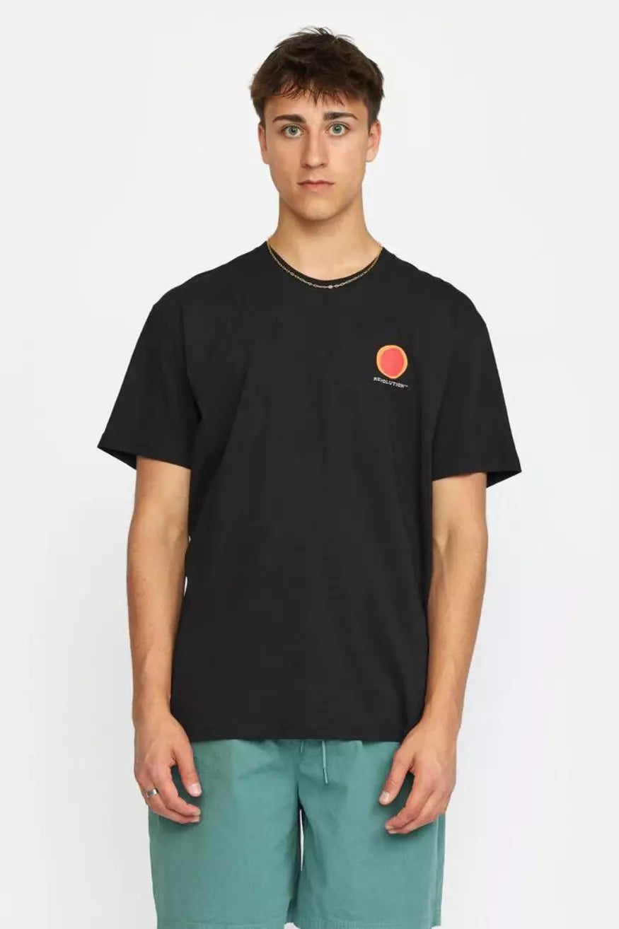 Rvlt Revolution Camiseta Hombre 1379 TRO Negra