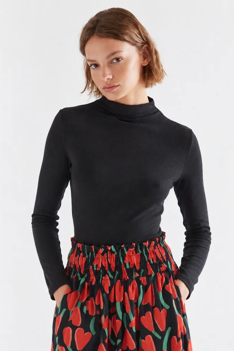 Compañia Fantastica Camiseta Mujer Larga Negra