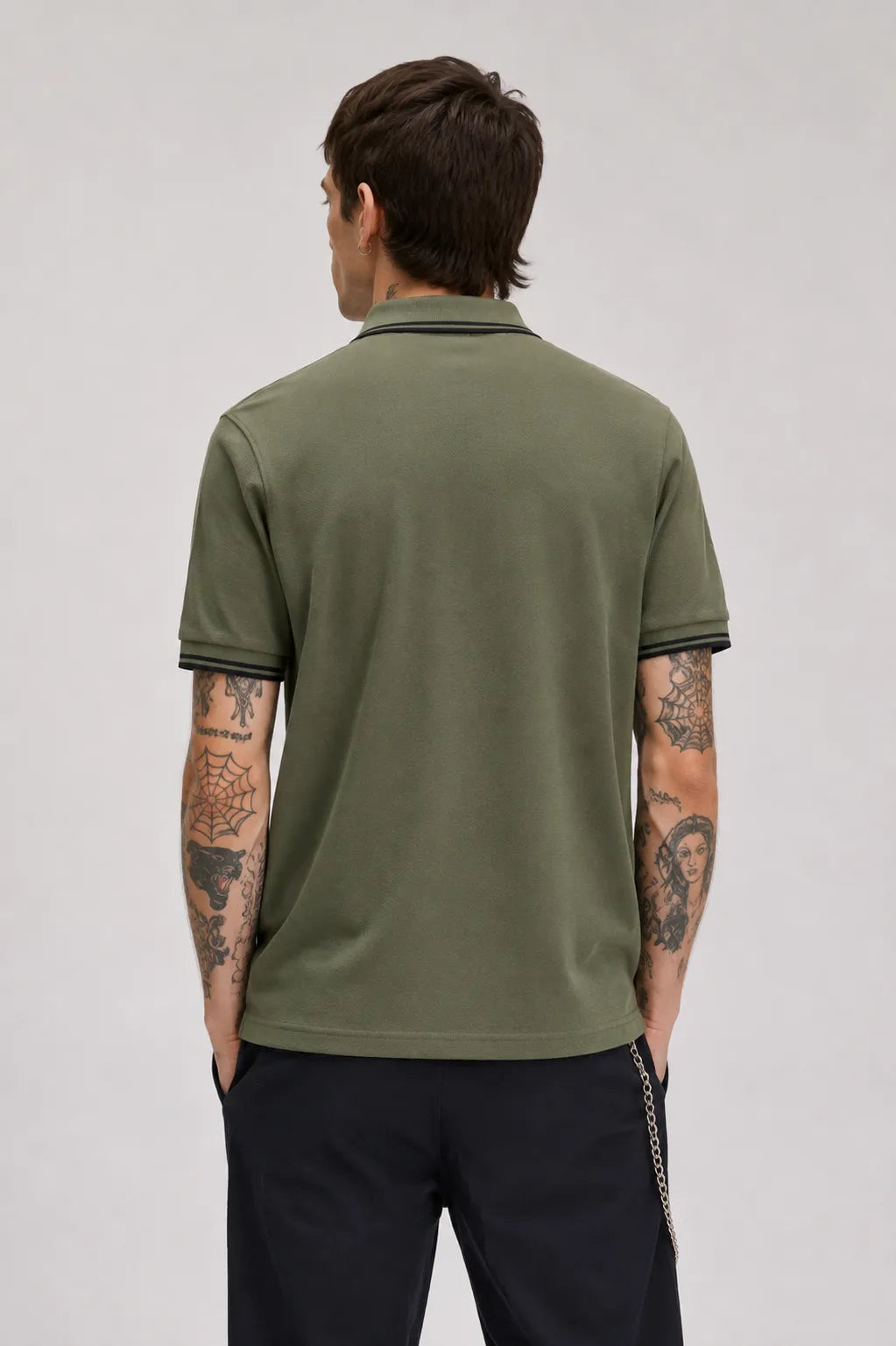 Fred Perry Polo M3600 Hombre Verde Z50 Who killed Bambi?