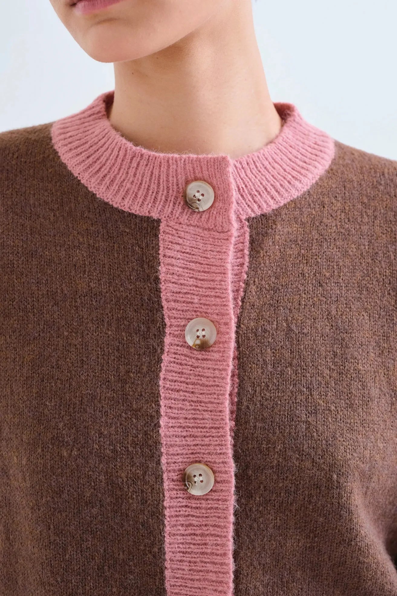 Compañia Fantastica Cardigan Mujer Bicolor Marrón y Rosa Who killed Bambi?
