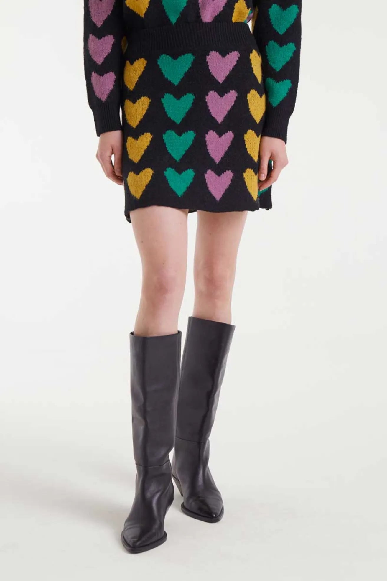 Compañia Fantastica Falda Corazones Who killed Bambi?