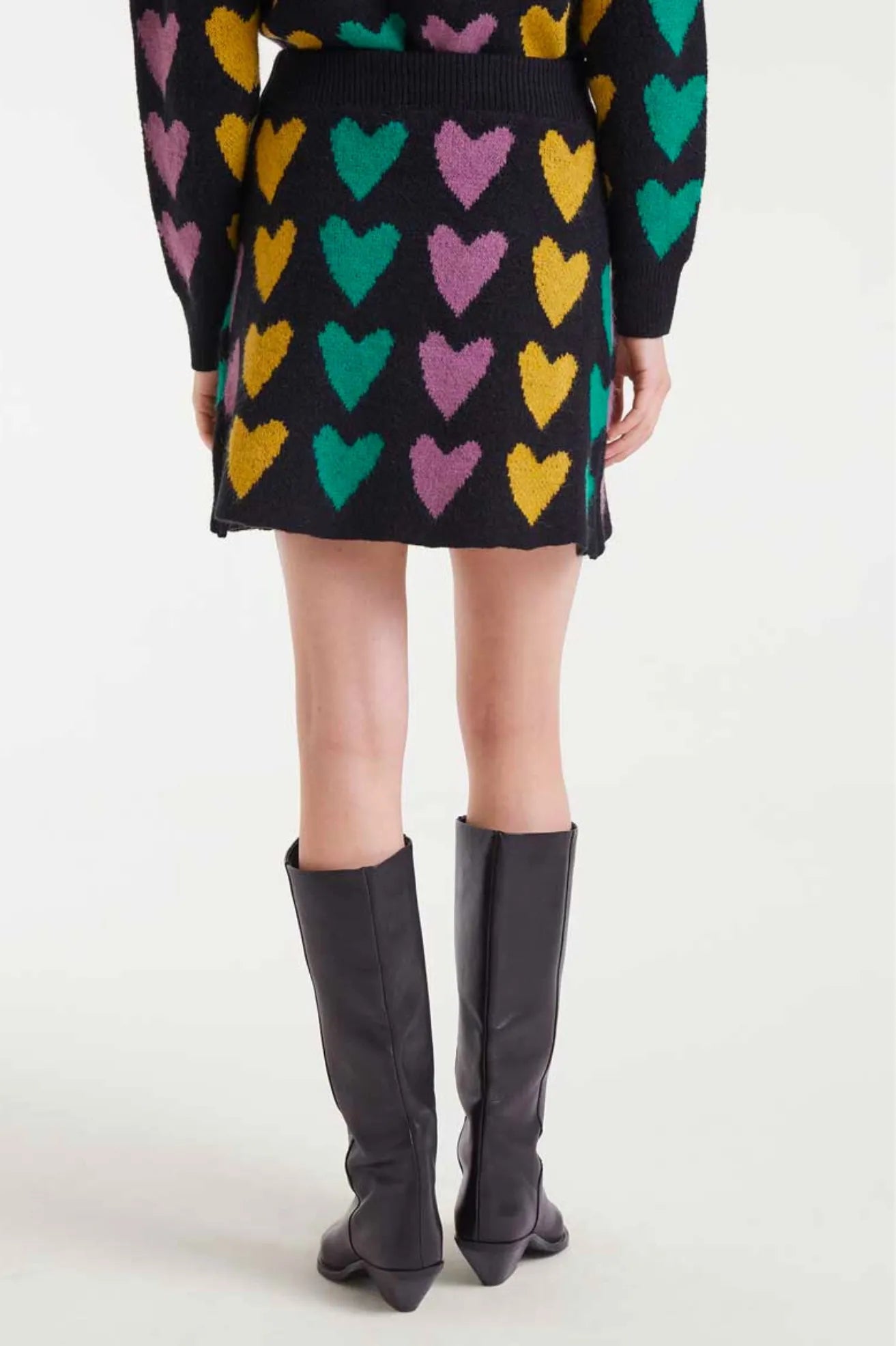 Compañia Fantastica Falda Corazones Who killed Bambi?