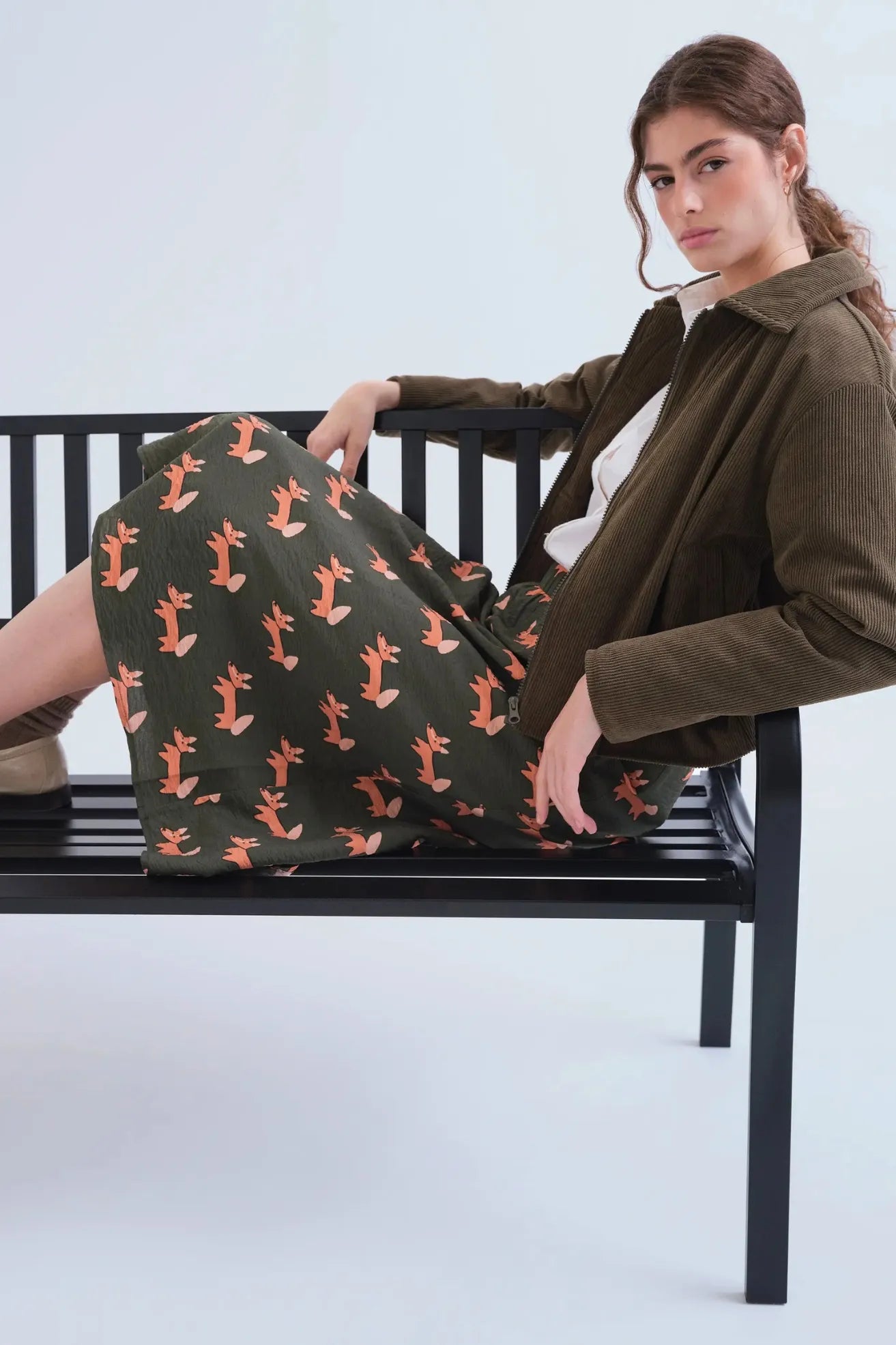 Compañia Fantastica Falda Midi Zorros Who killed Bambi?