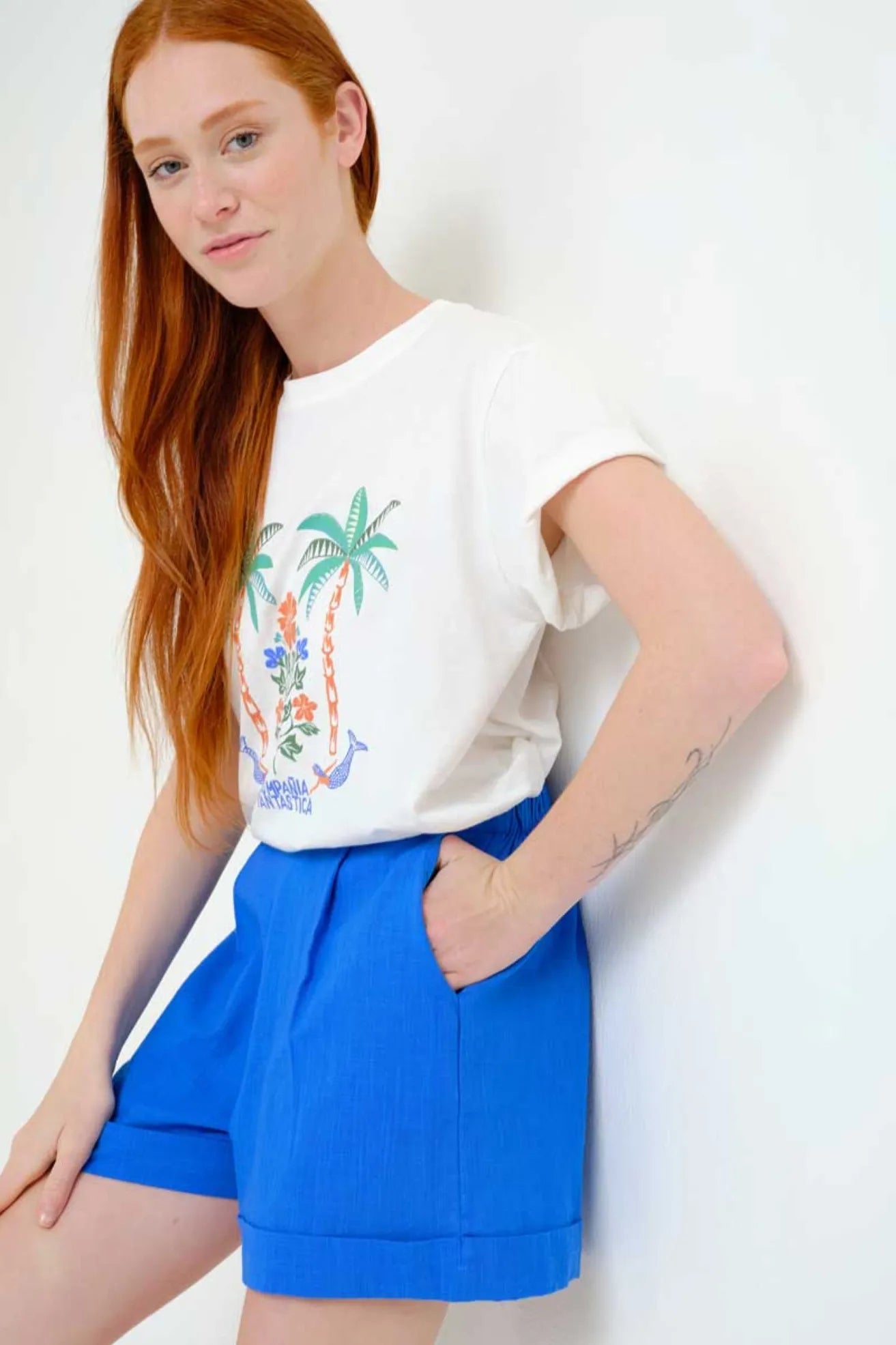 Compañia Fantastica Shorts Mujer Azules Who killed Bambi?