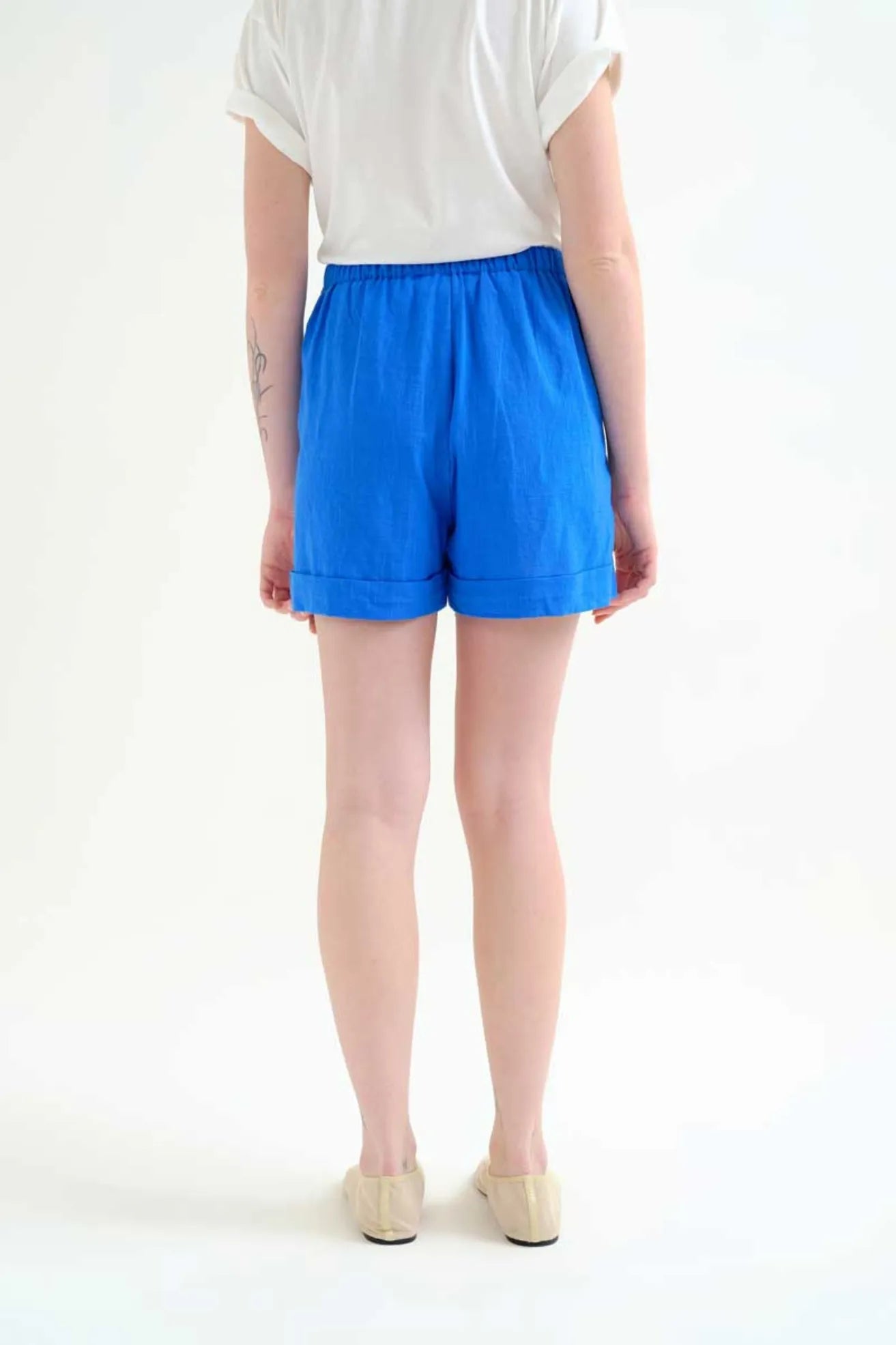 Compañia Fantastica Shorts Mujer Azules Who killed Bambi?