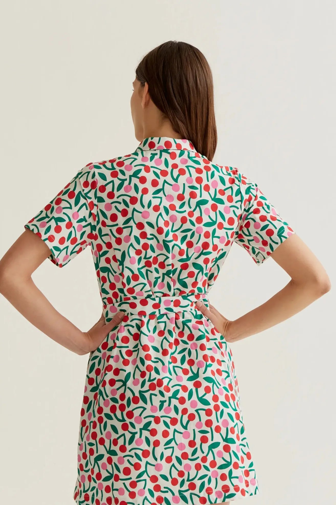 Compañia Fantastica Vestido Corto Guindas Who killed Bambi?