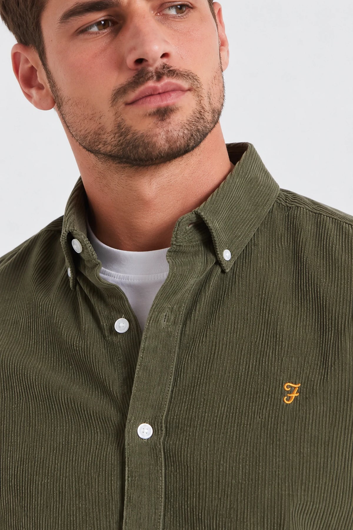 Farah Camisa Hombre Pana Maverick Verde Who killed Bambi?
