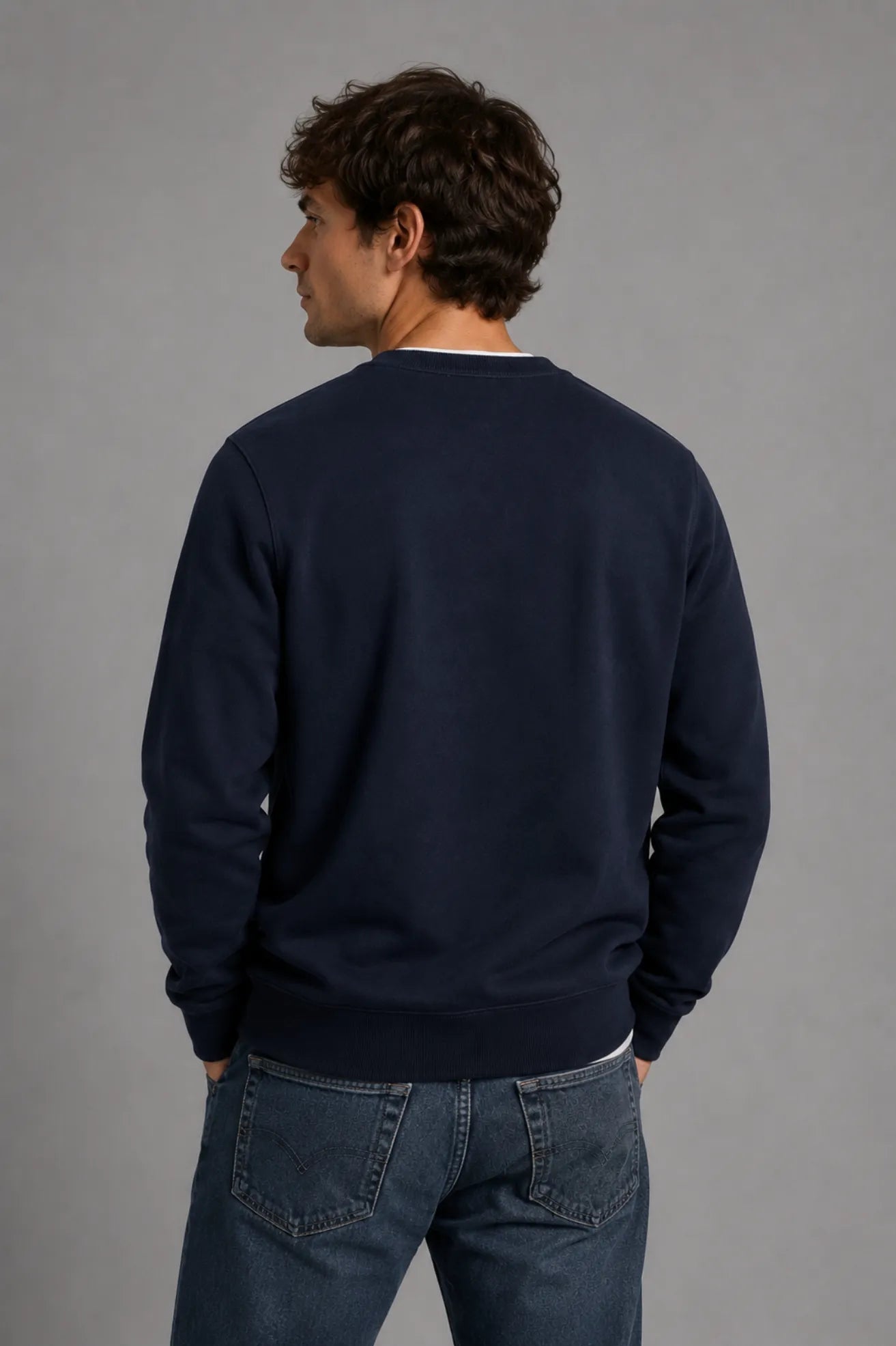 Farah Sudadera Hombre Azul Who killed Bambi?