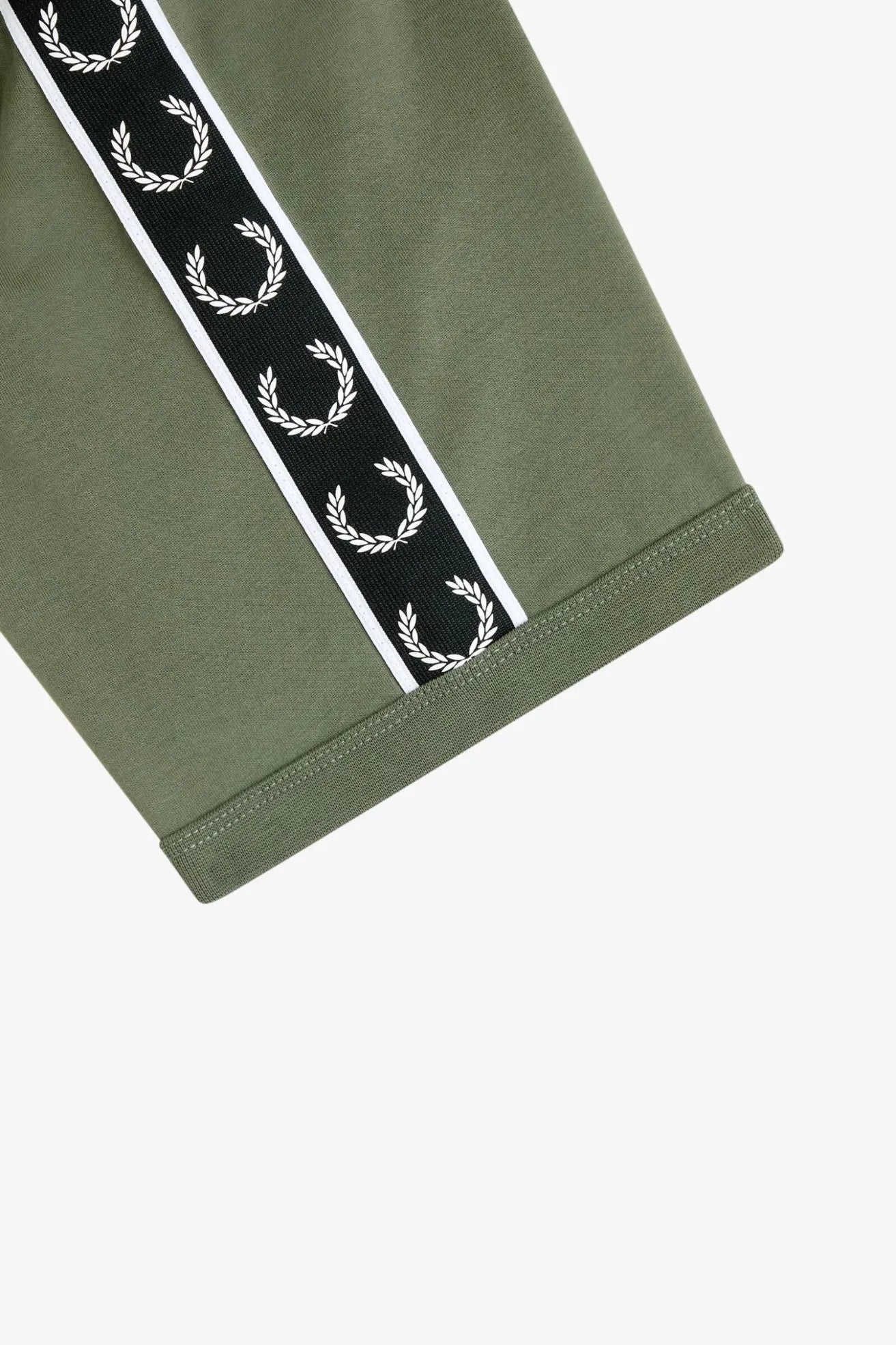 Fred Perry Camiseta Hombre Banda Verde Who killed Bambi?