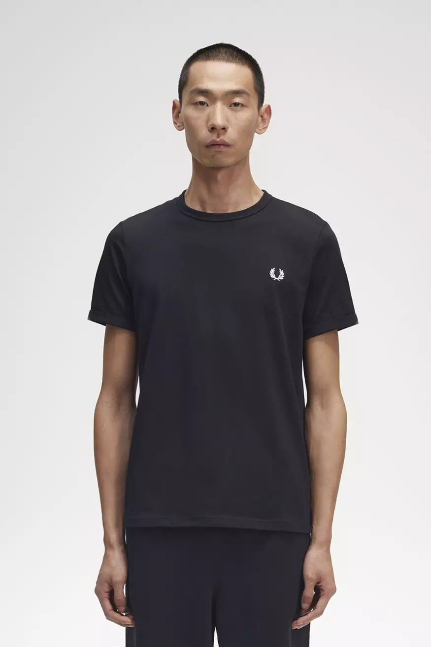 Fred Perry Camiseta Negra Hombre Who killed Bambi?