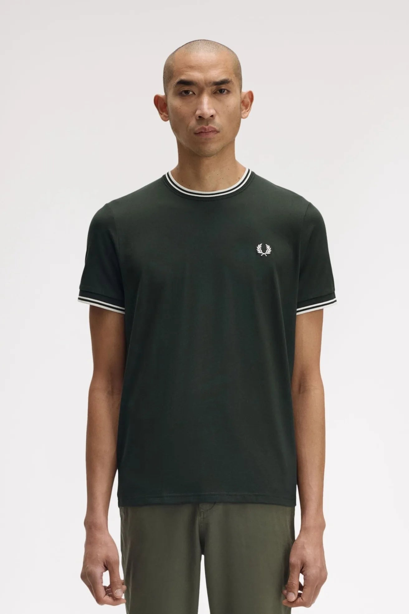 Fred Perry Camiseta Hombre Ribetes Verde T50 Who killed Bambi?