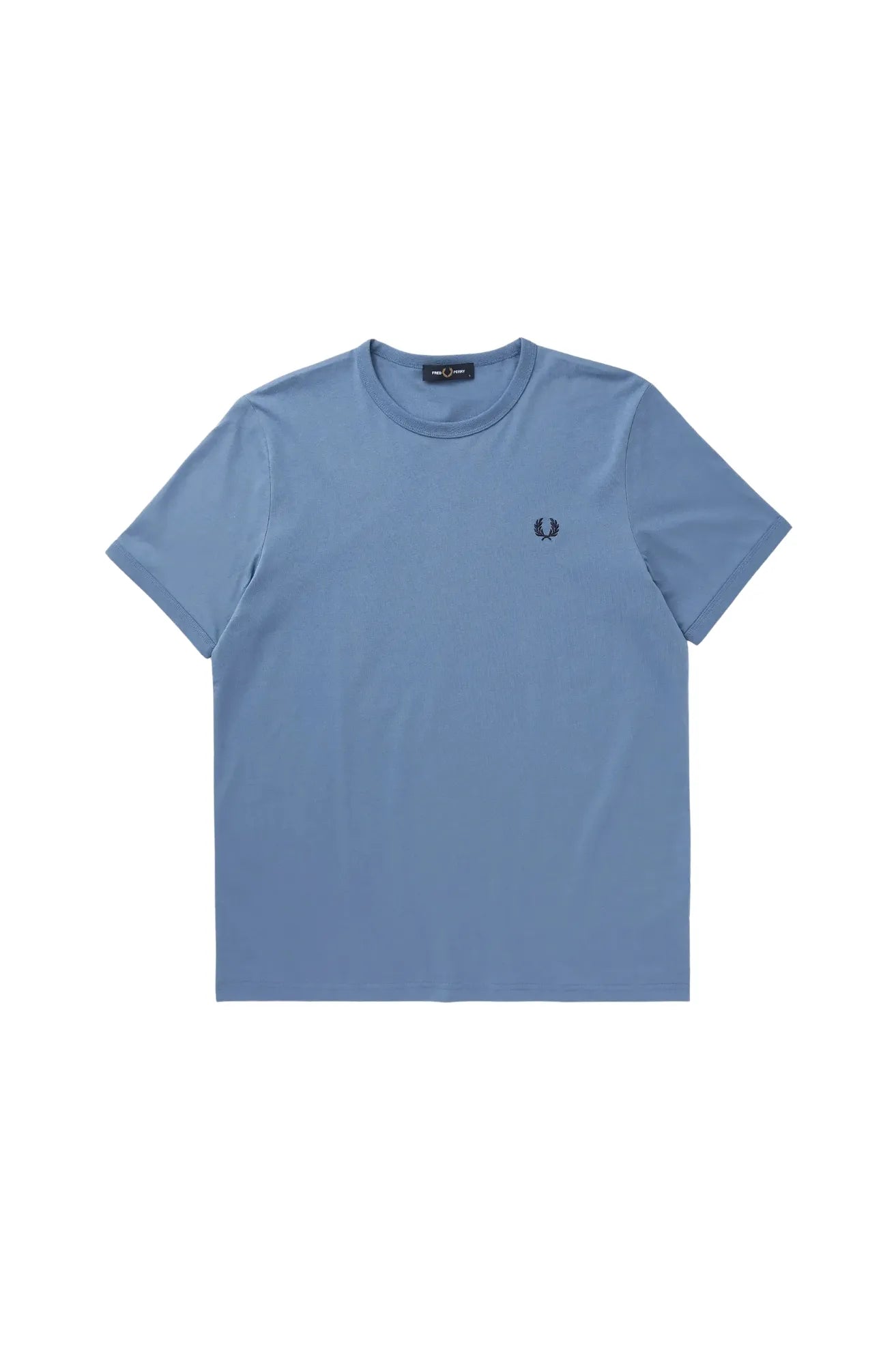 Fred Perry Camiseta Hombre Ringer M3519 Azul Claro Who killed Bambi?