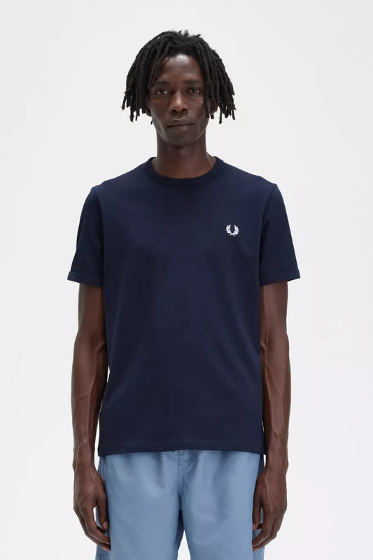 Fred Perry Camiseta Hombre Ringer M3519 Azul Who killed Bambi?