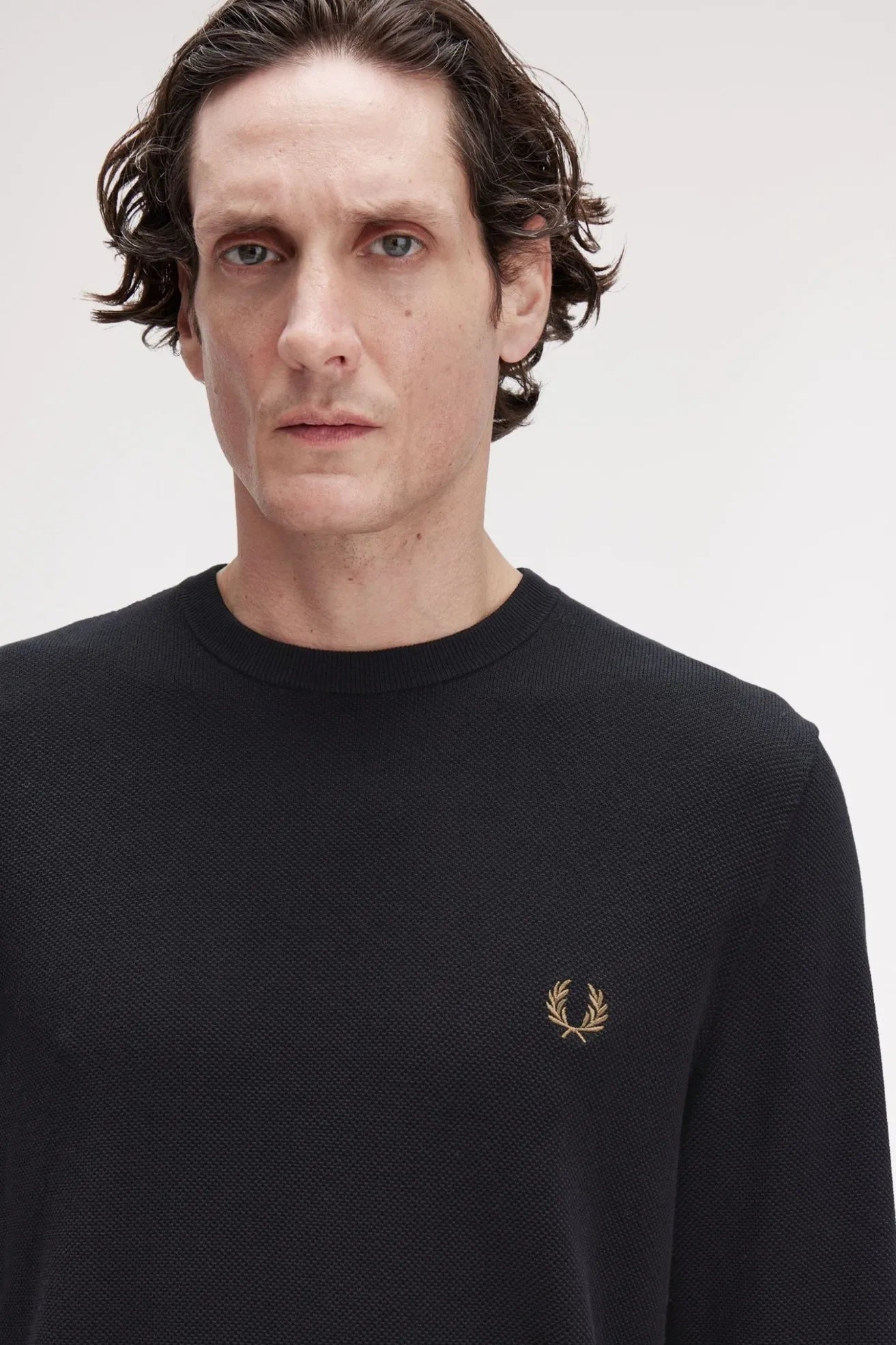 Fred Perry Jersey Hombre Negro Who killed Bambi?
