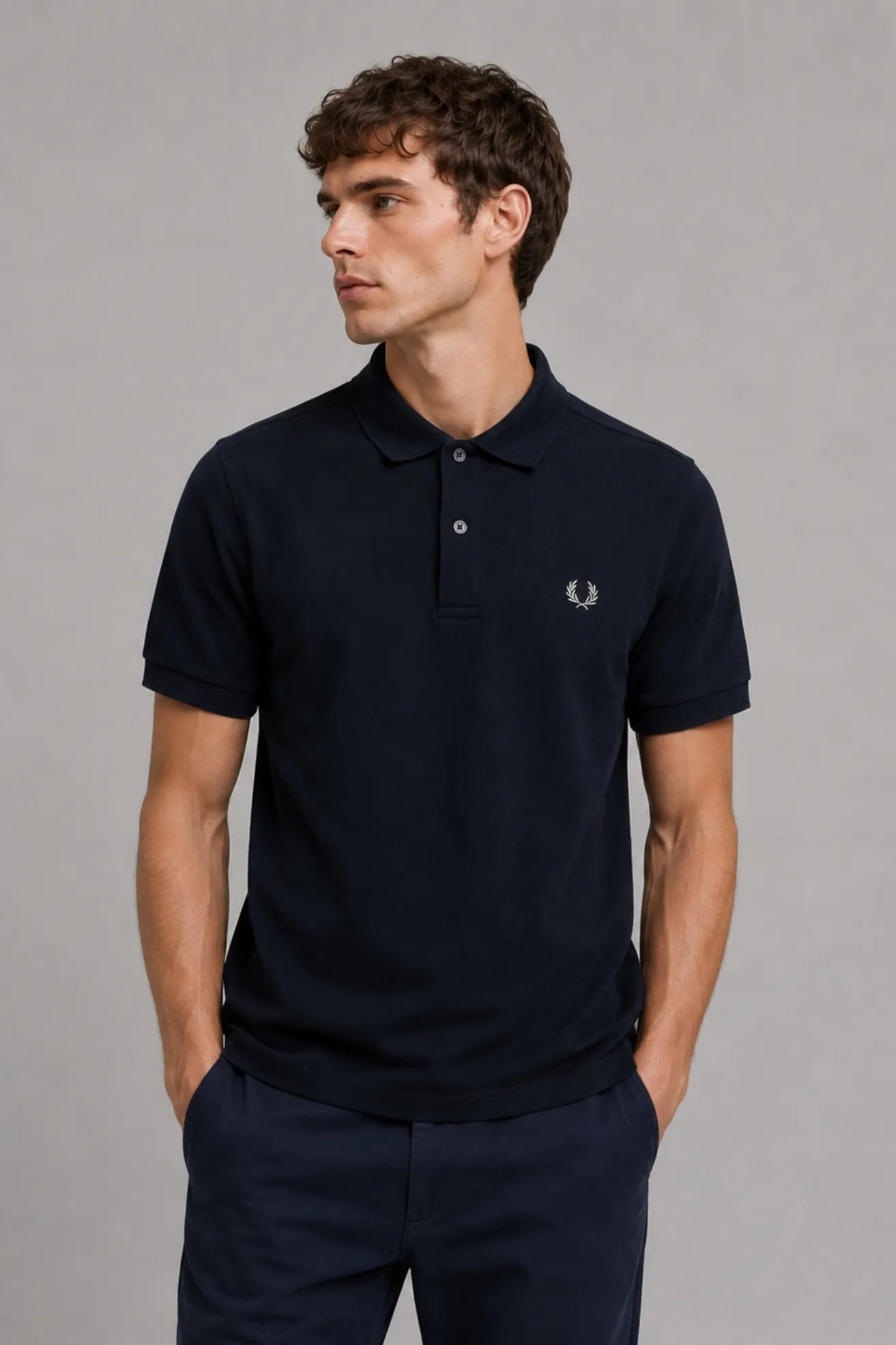 Fred Perry Polo Hombre M6000 Azul T73 Who killed Bambi?