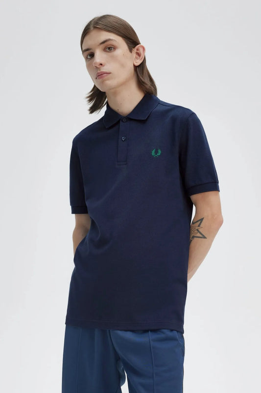 Fred Perry Polo Hombre M6000 Azul Y49 Who killed Bambi?