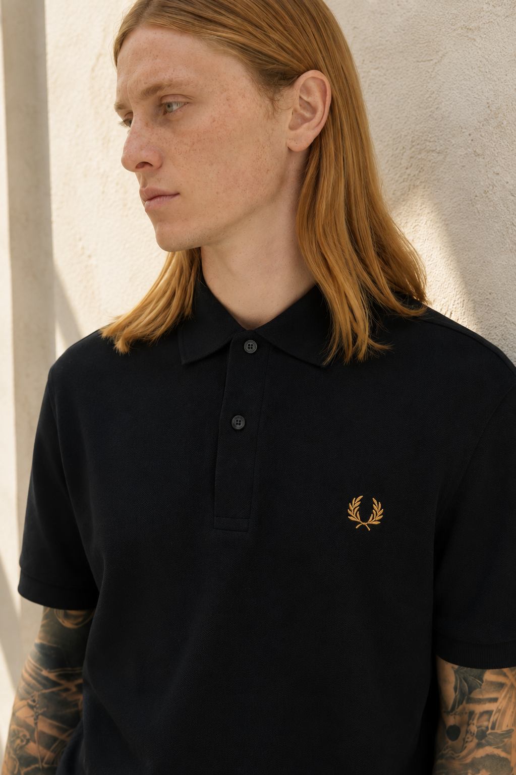 Fred Perry Polo Hombre M6000 Negro N60 Who killed Bambi?