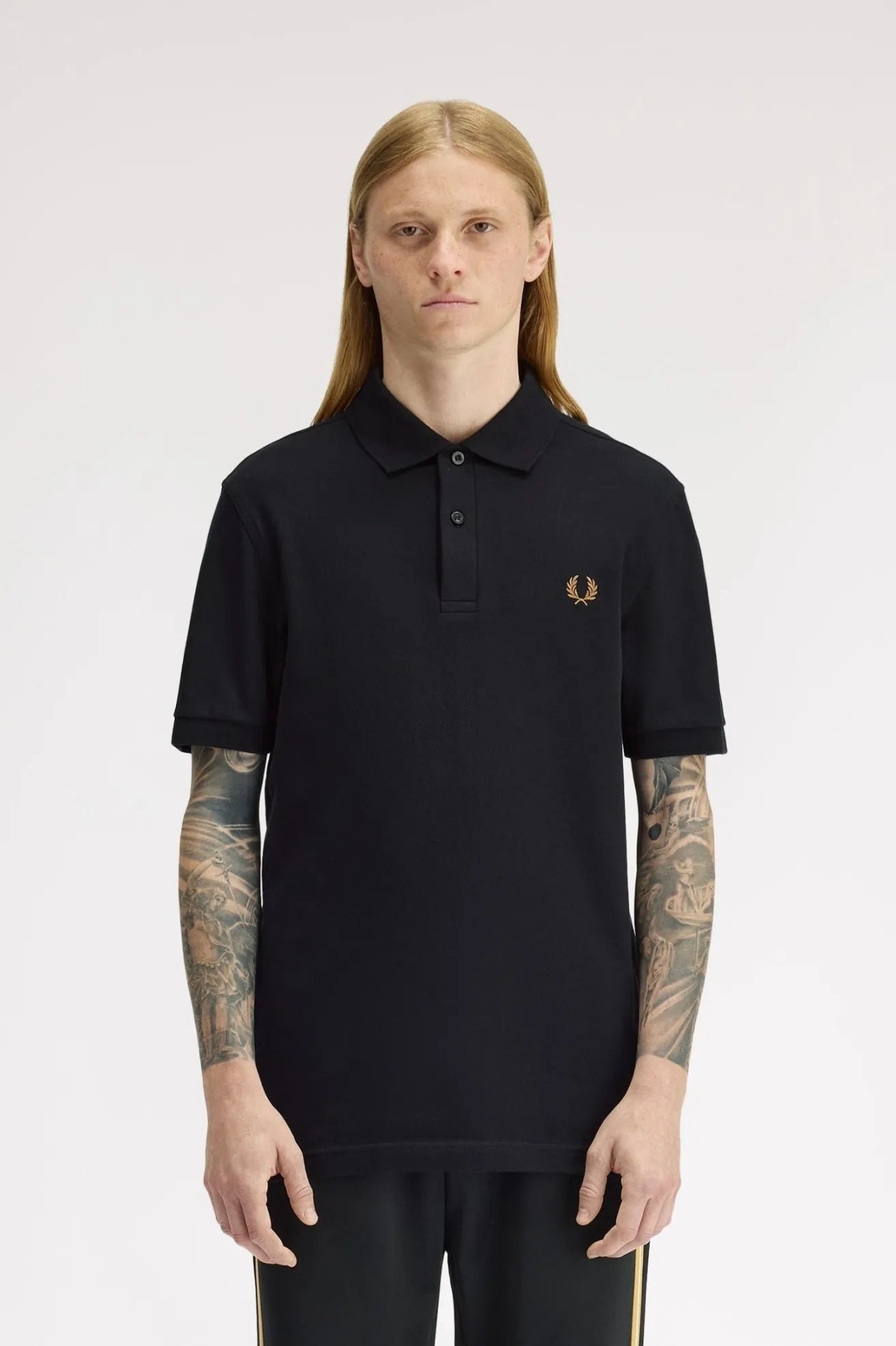 Fred Perry Polo Hombre M6000 Negro N60 Who killed Bambi?