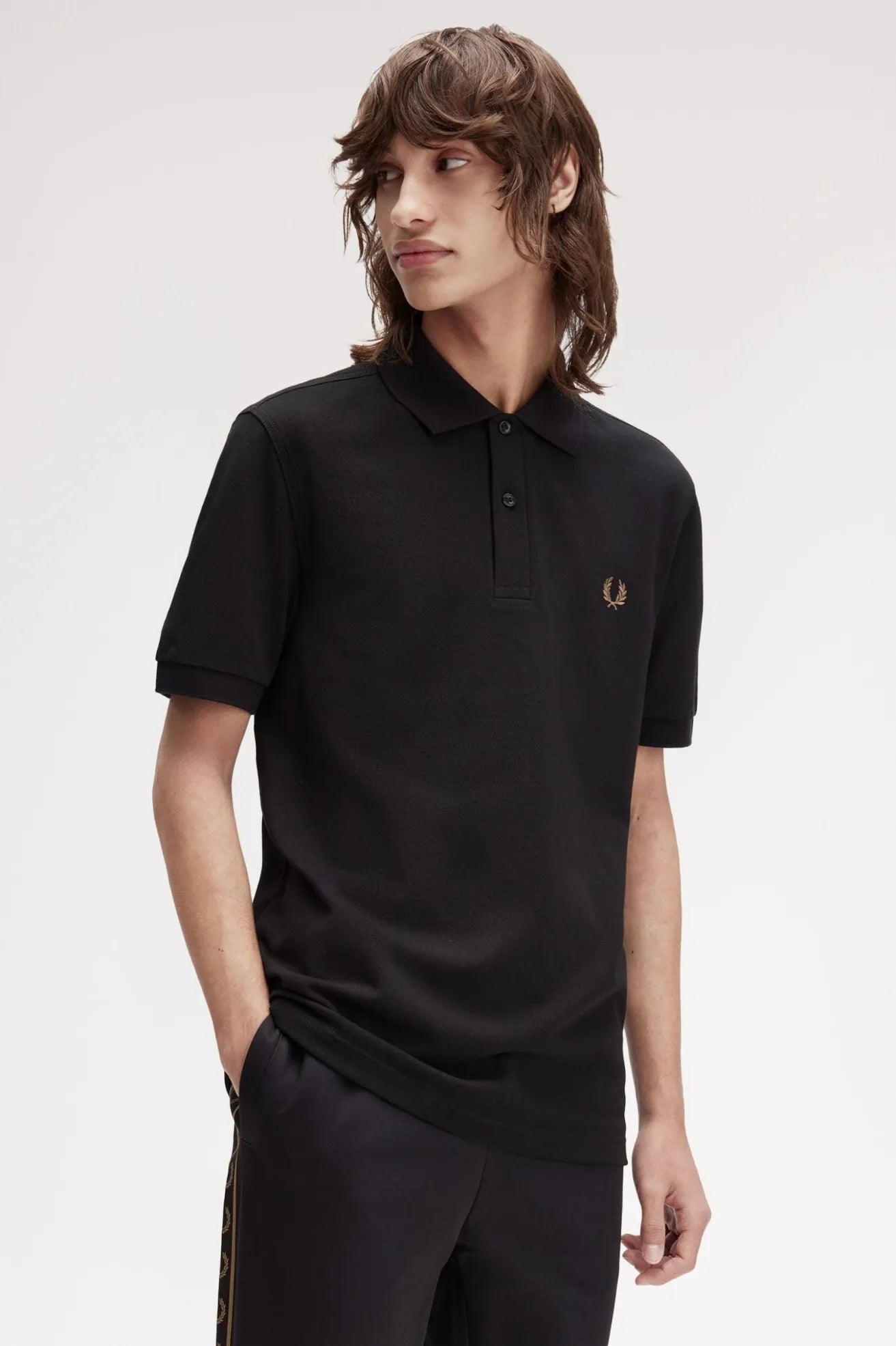 Fred Perry Polo Hombre M6000 Negro S77 Who killed Bambi?