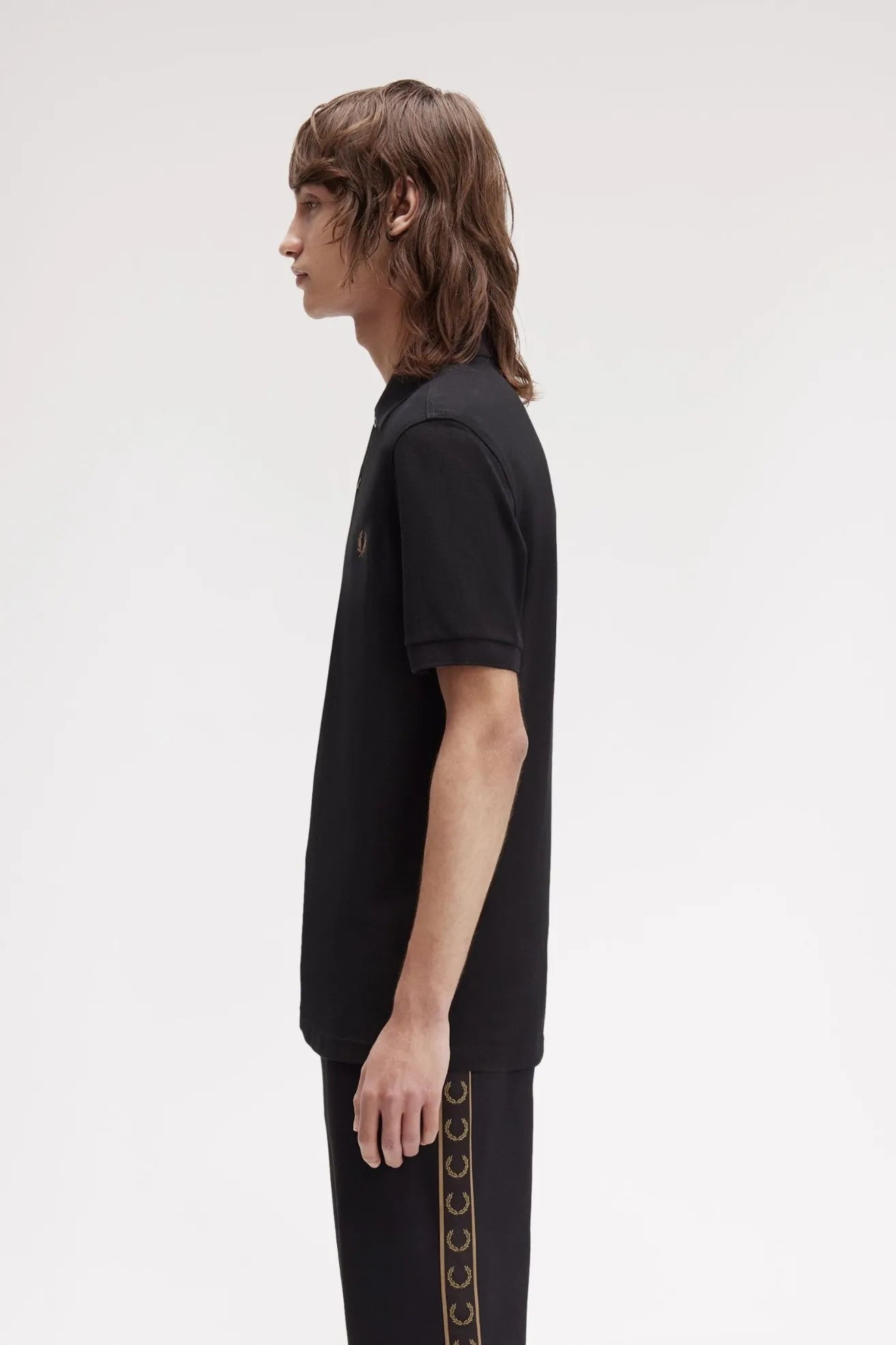 Fred Perry Polo Hombre M6000 Negro S77 Who killed Bambi?