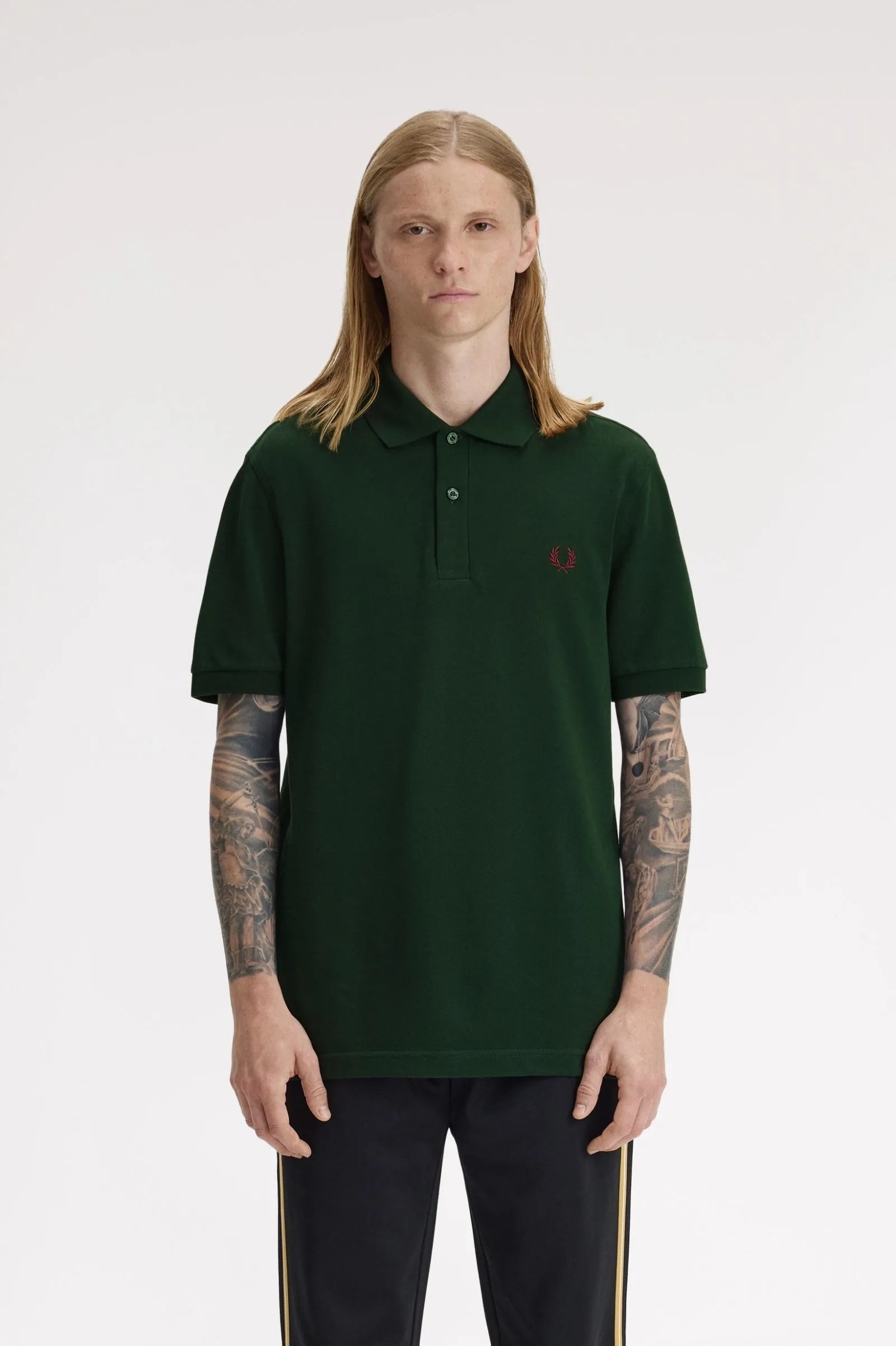 Fred Perry Polo Hombre M6000 Verde 15B Who killed Bambi?