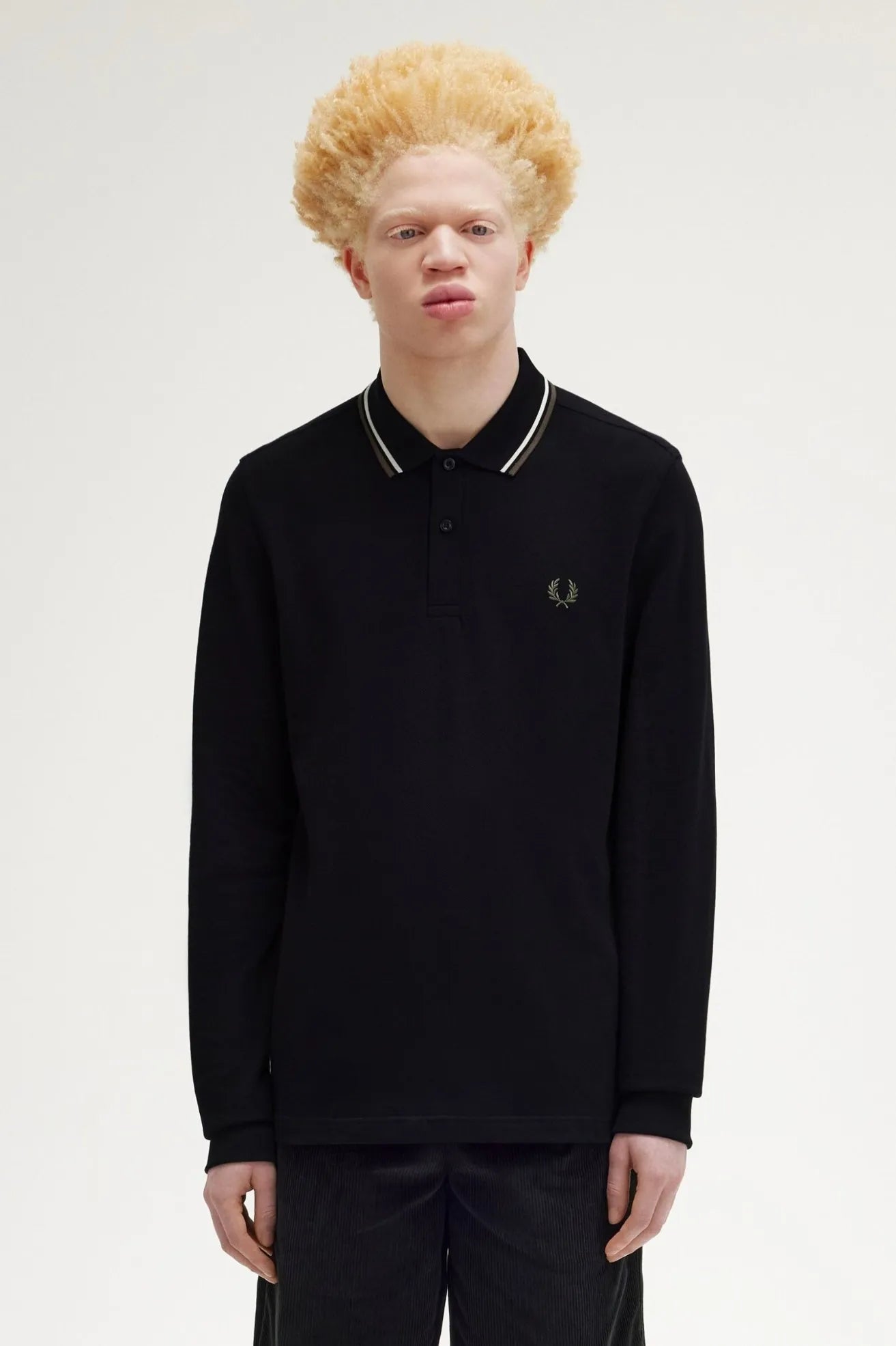 Fred Perry Polo Hombre Manga Larga M3636 Azul Negro W54 Who killed Bambi?