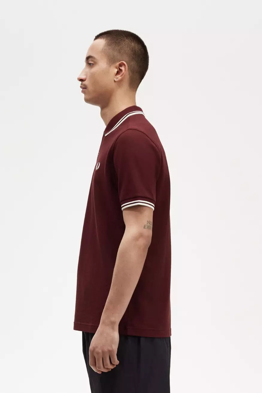 Fred Perry Polo M3600 Hombre Burdeos 597 Who killed Bambi?