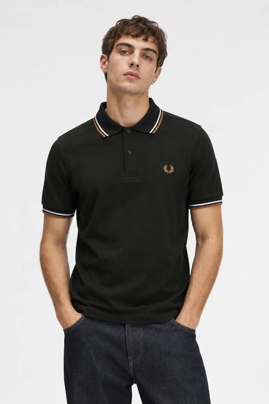 Fred Perry Polo M3600 Hombre Verde 78C Who killed Bambi?