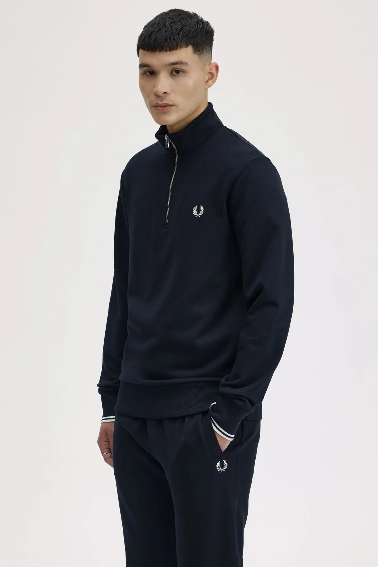 Fred Perry Sudadera Hombre Media Cremallera Azul Who killed Bambi?