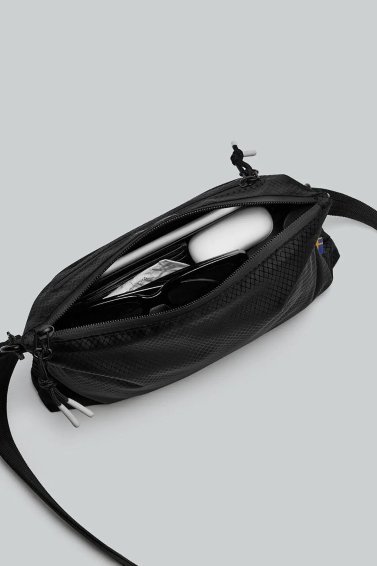 Gaston Luga Bolso Lightweight Crossbody Negro Who killed Bambi?