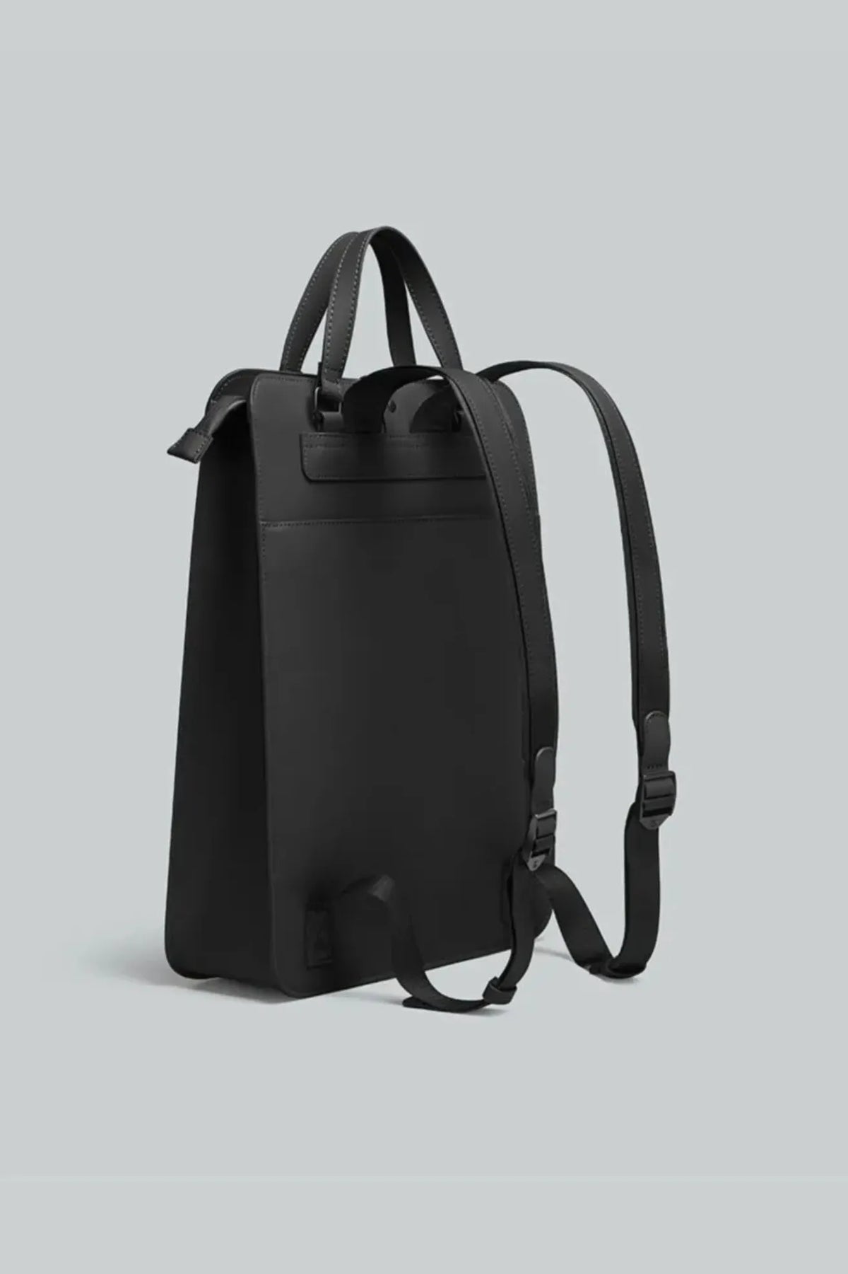 Gaston Luga Mochila Splash Cleo 16" Negra Who killed Bambi?