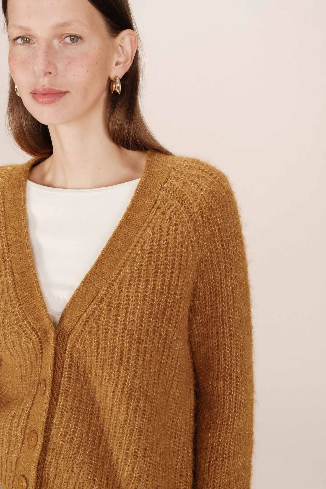 Grace And Mila Cardigan Mujer Saluda Ocre Who killed Bambi?